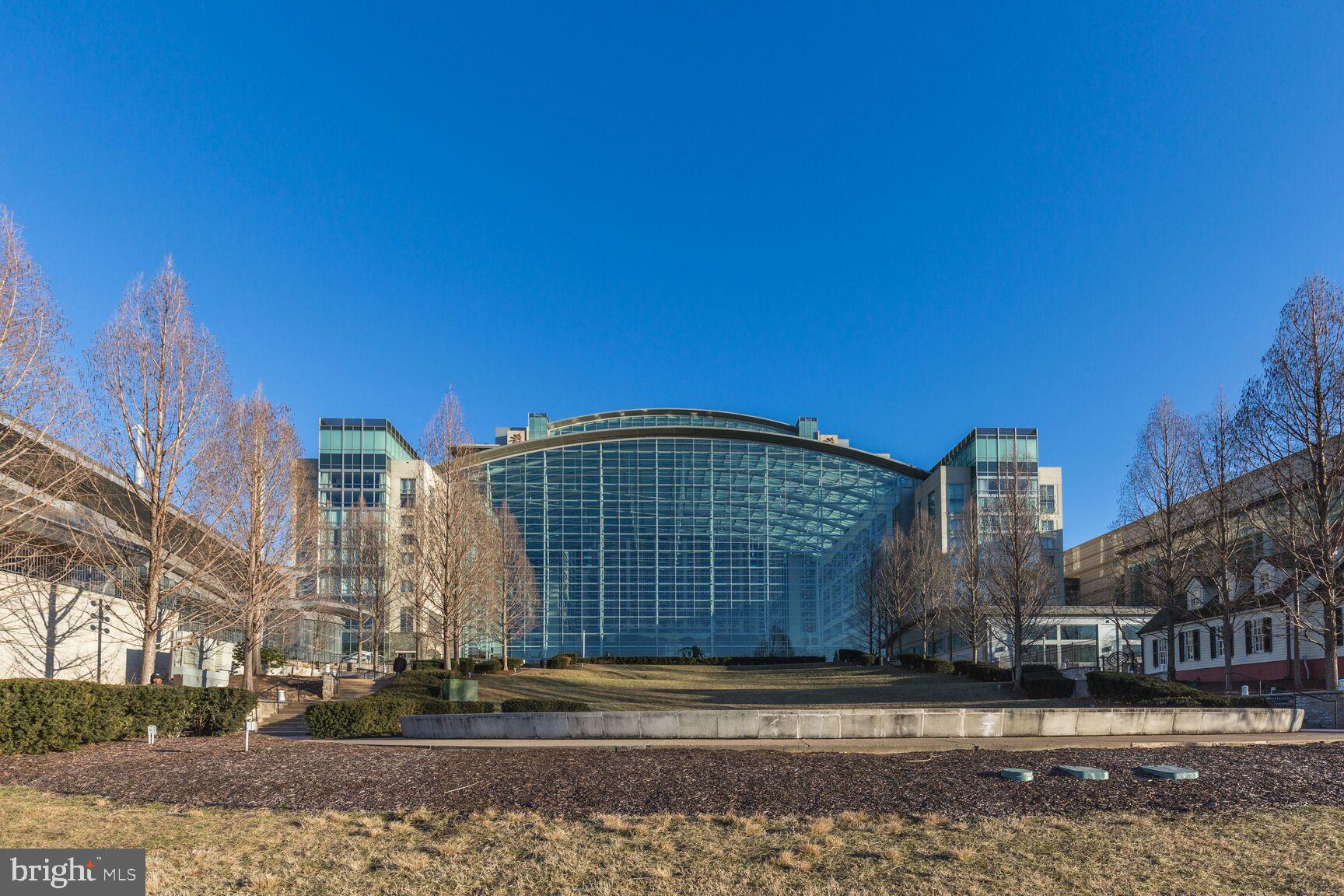 POTOMAC OVERLOOK CONDO - Residential