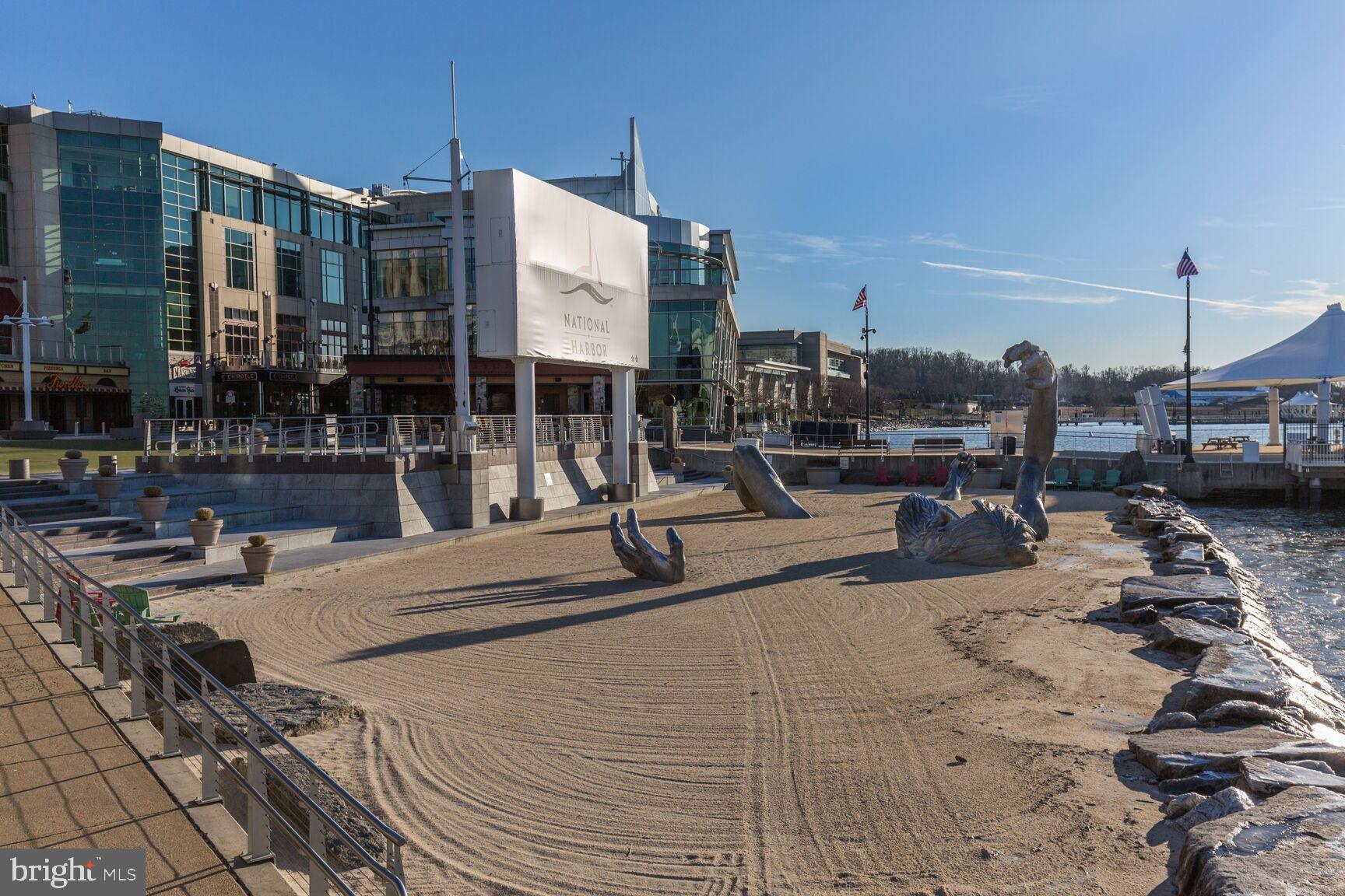 POTOMAC OVERLOOK CONDO - Residential