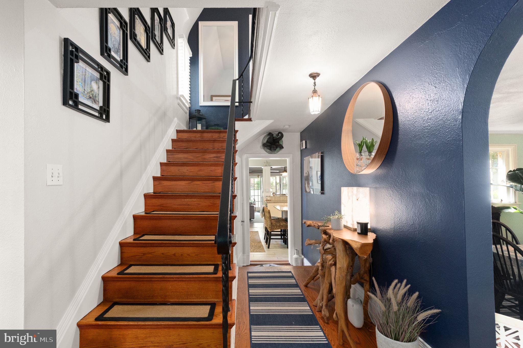 HOMELAND HISTORIC DISTRICT - Residential