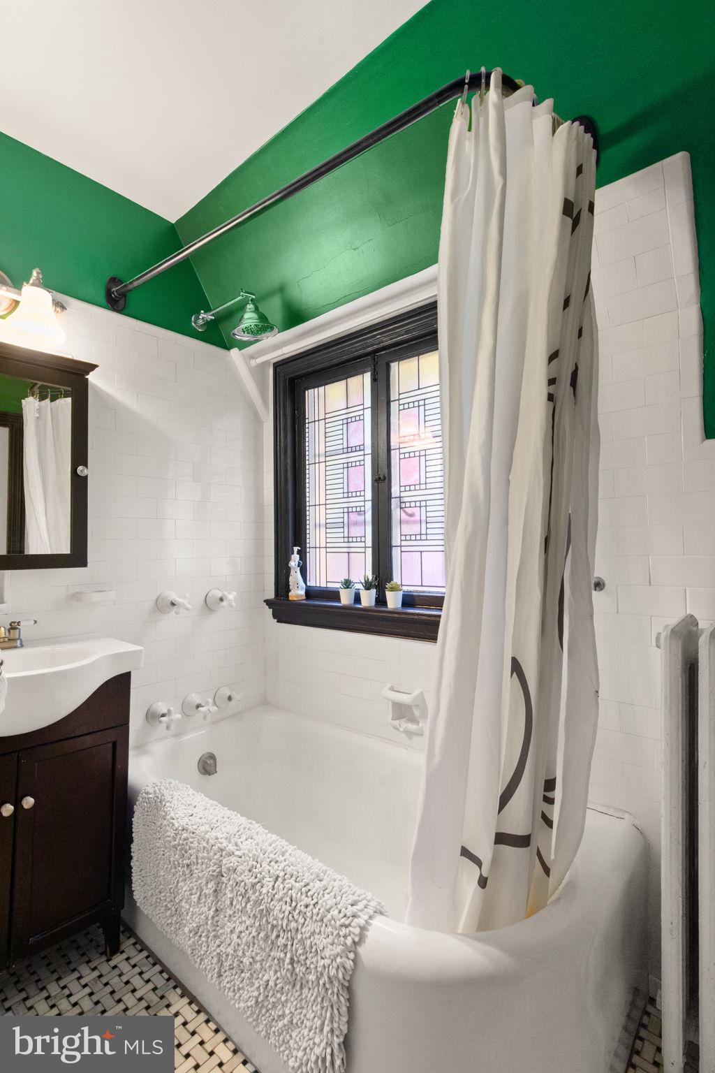 HOMELAND HISTORIC DISTRICT - Residential