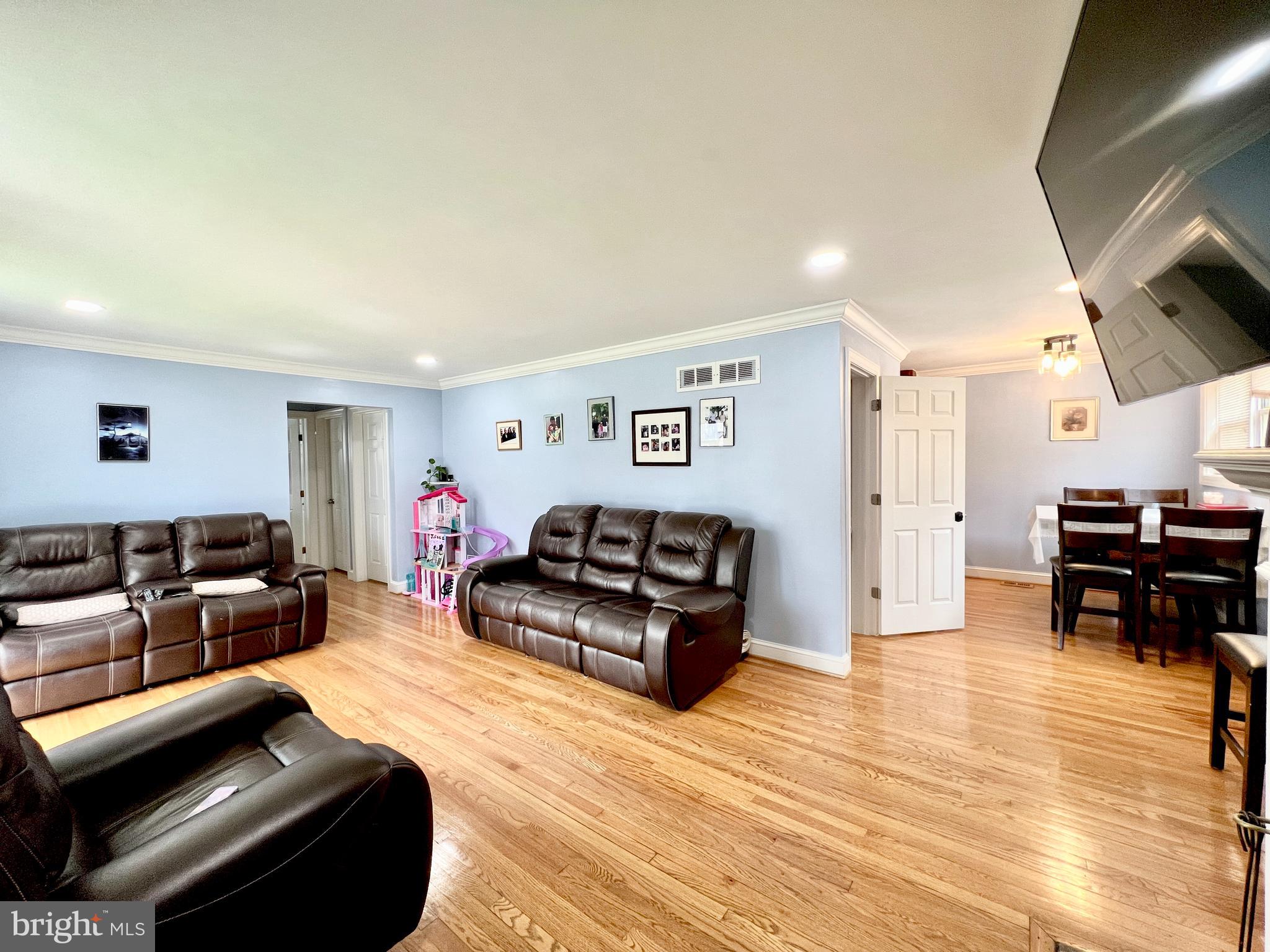 10213 DUVAWN PLACE