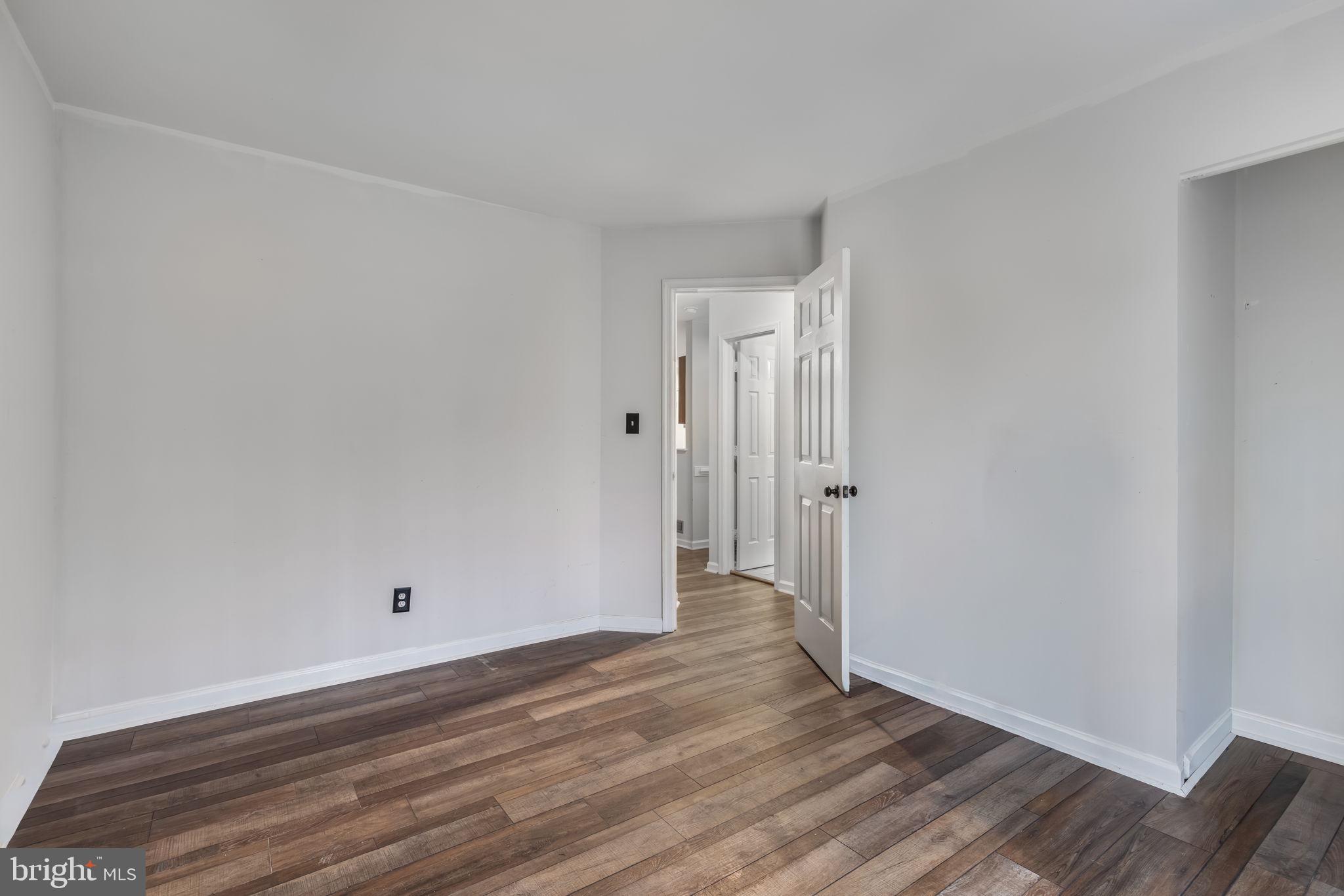 HOLLEYBROOKE - Residential