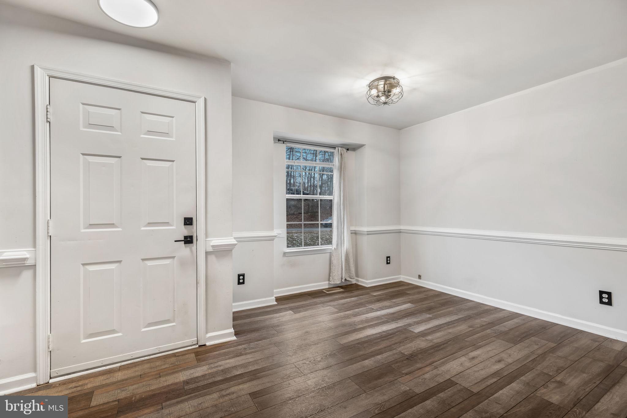 HOLLEYBROOKE - Residential