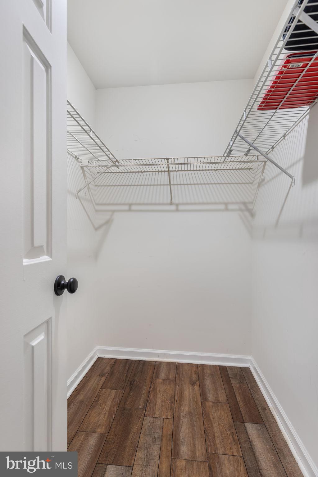 HOLLEYBROOKE - Residential