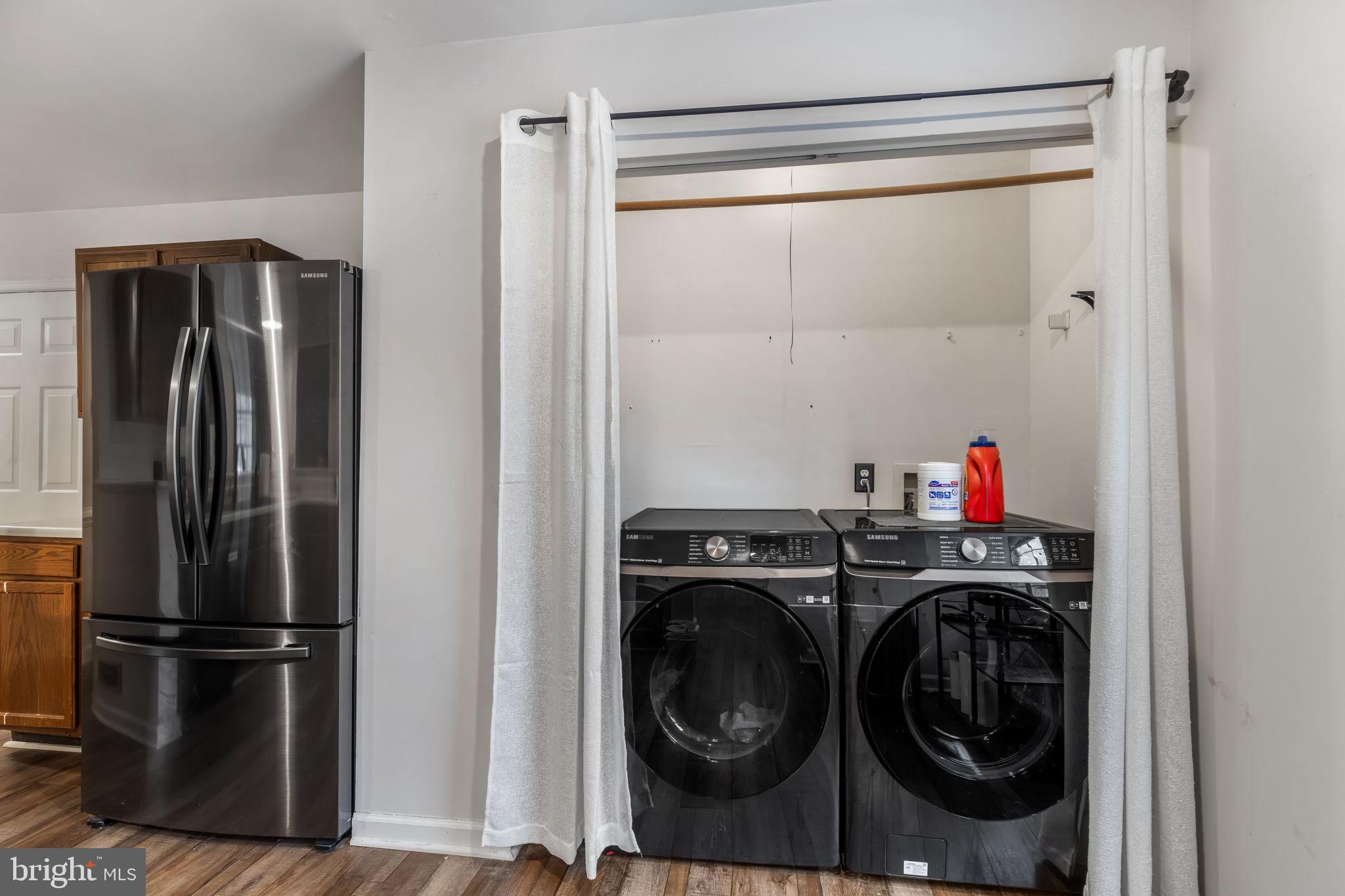 HOLLEYBROOKE - Residential