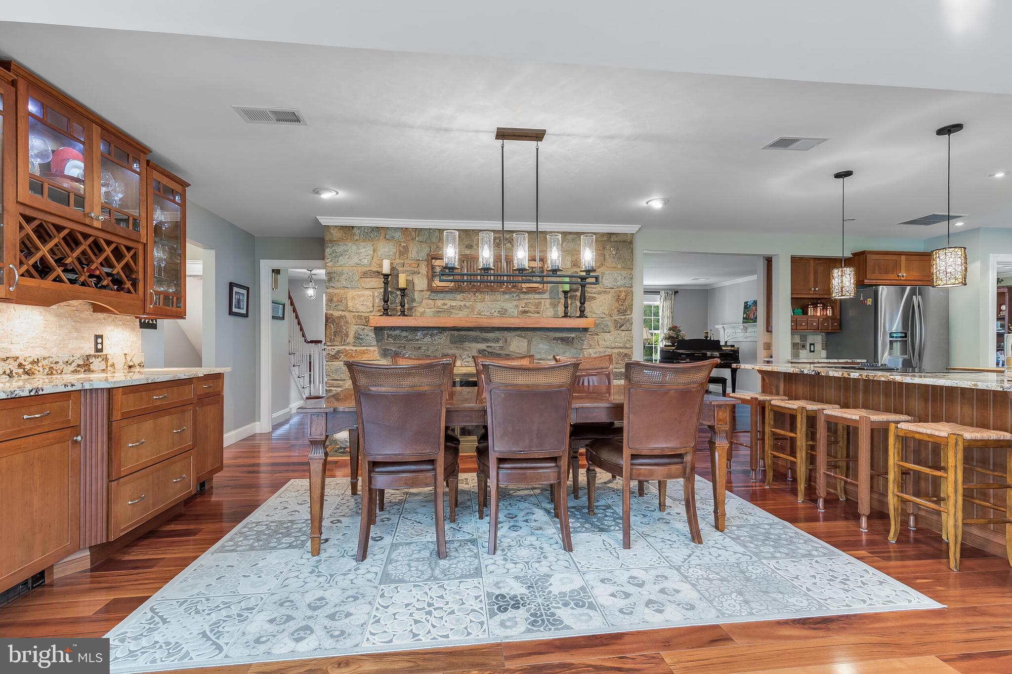 WILGUSON HILLS - Residential