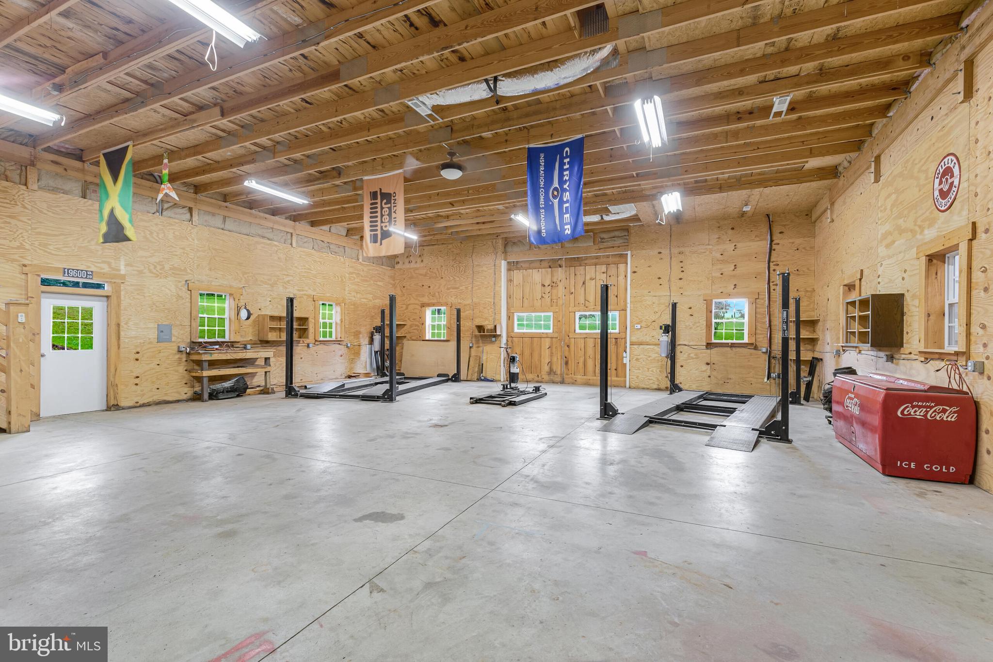 WILGUSON HILLS - Residential