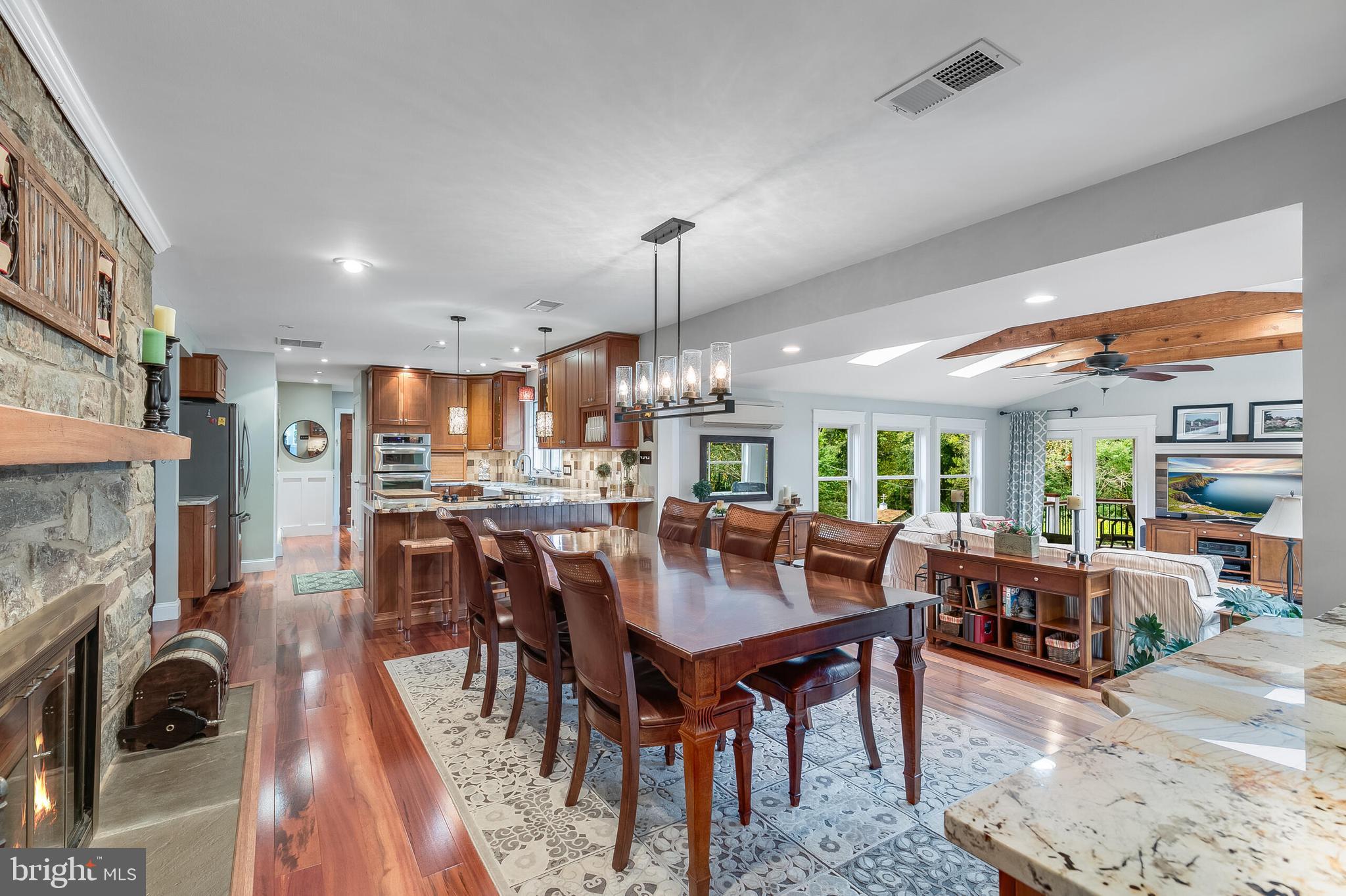 WILGUSON HILLS - Residential