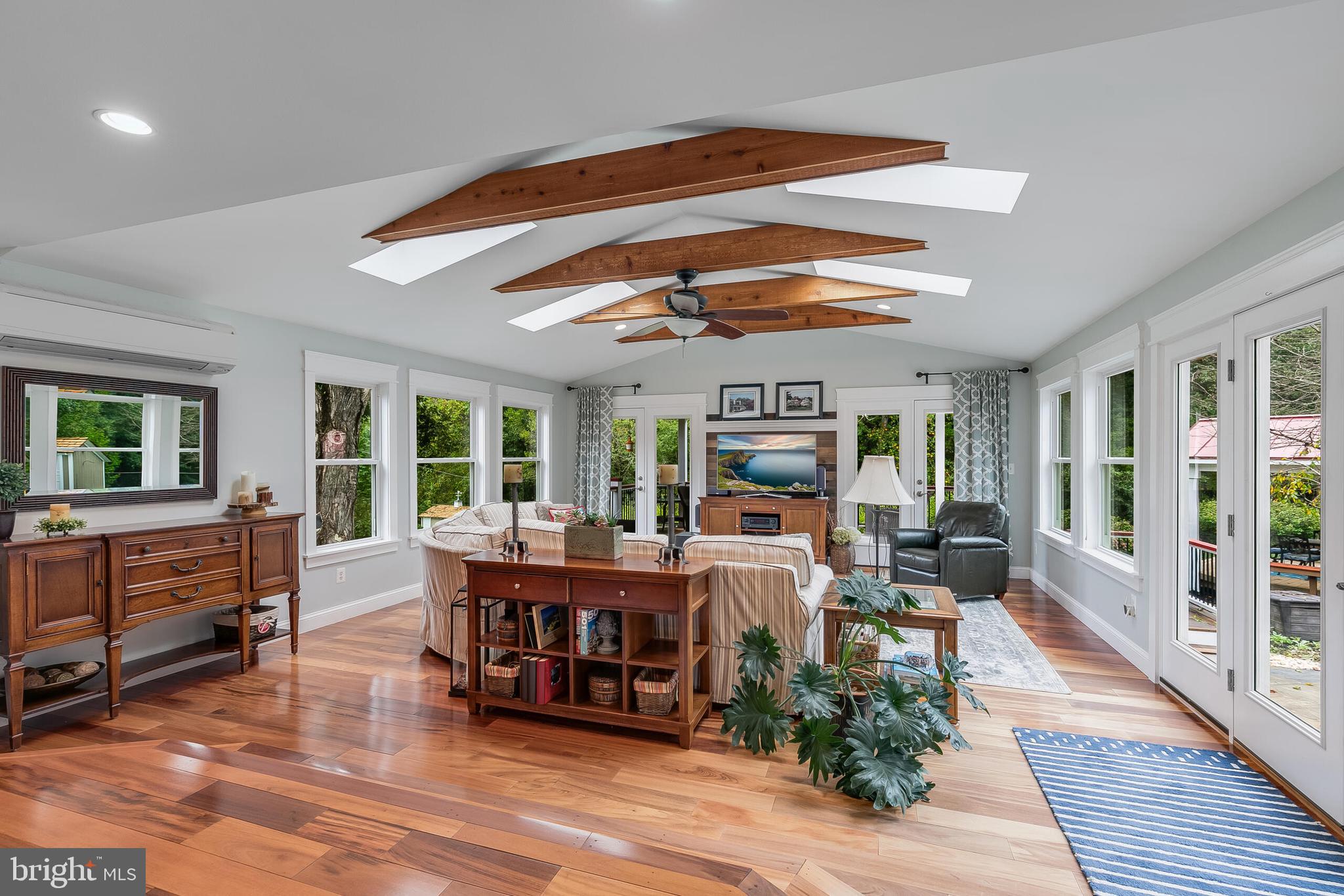 WILGUSON HILLS - Residential