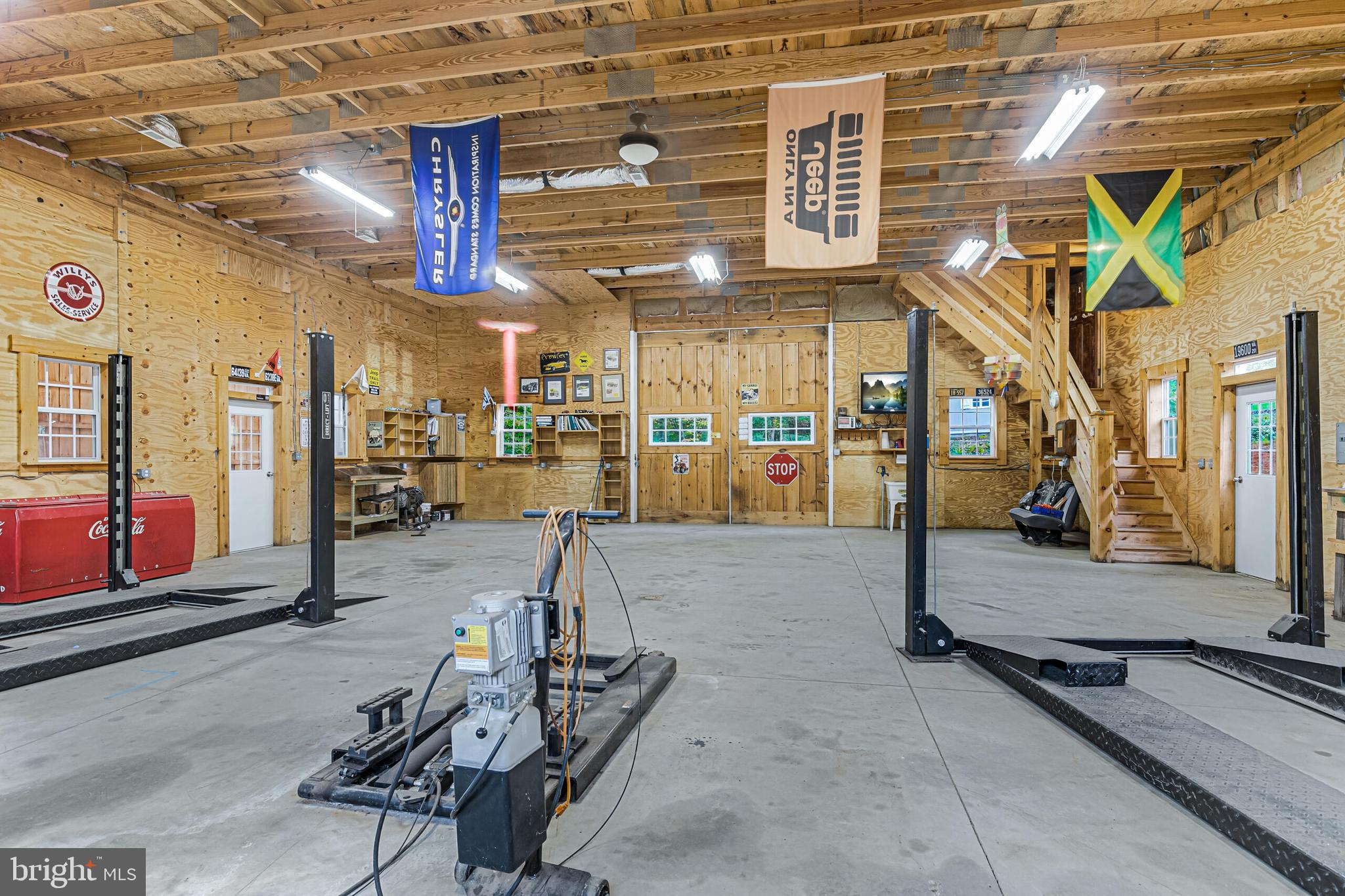 WILGUSON HILLS - Residential