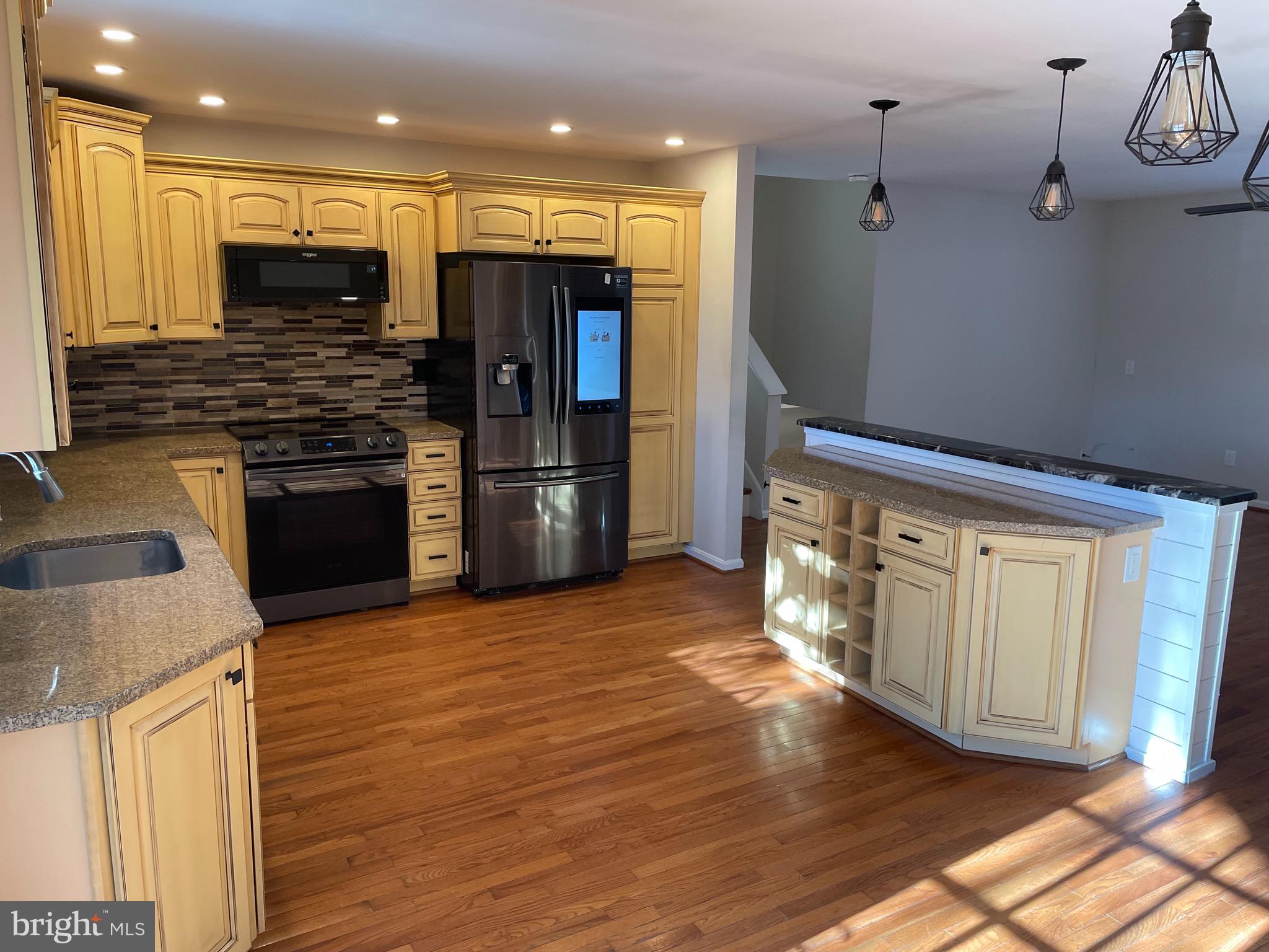 CAPE ST CLAIRE - Residential