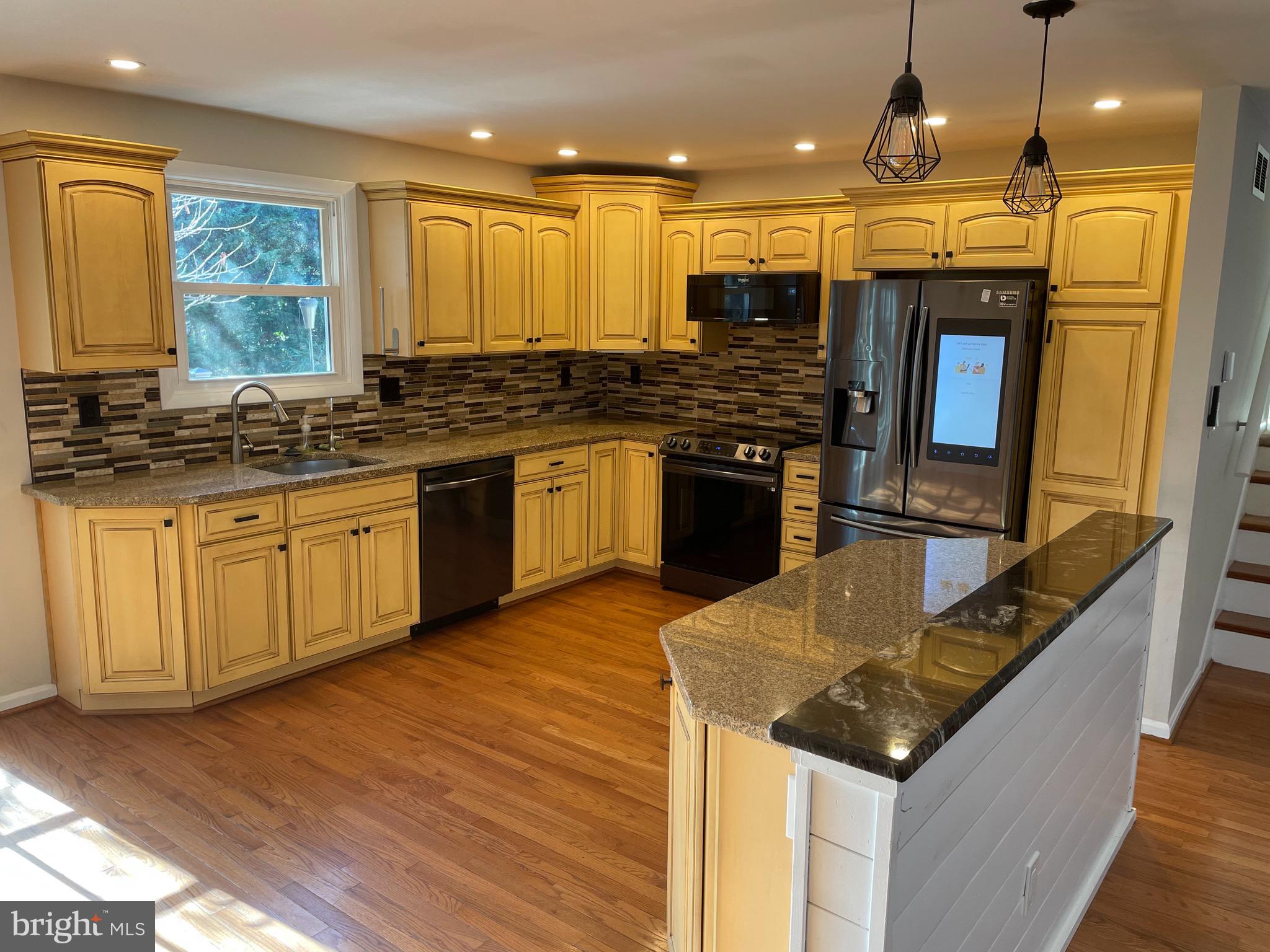 CAPE ST CLAIRE - Residential