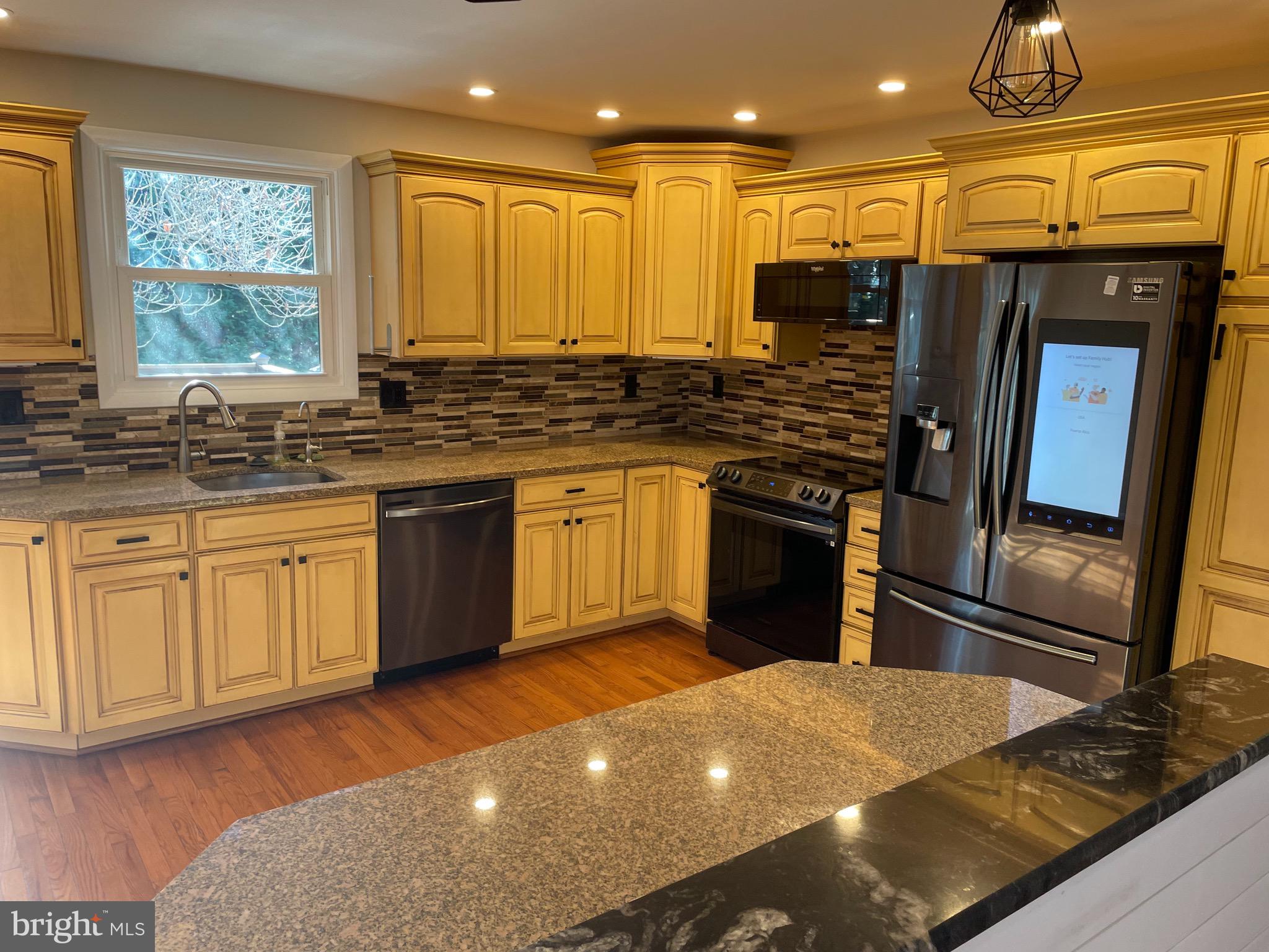 CAPE ST CLAIRE - Residential