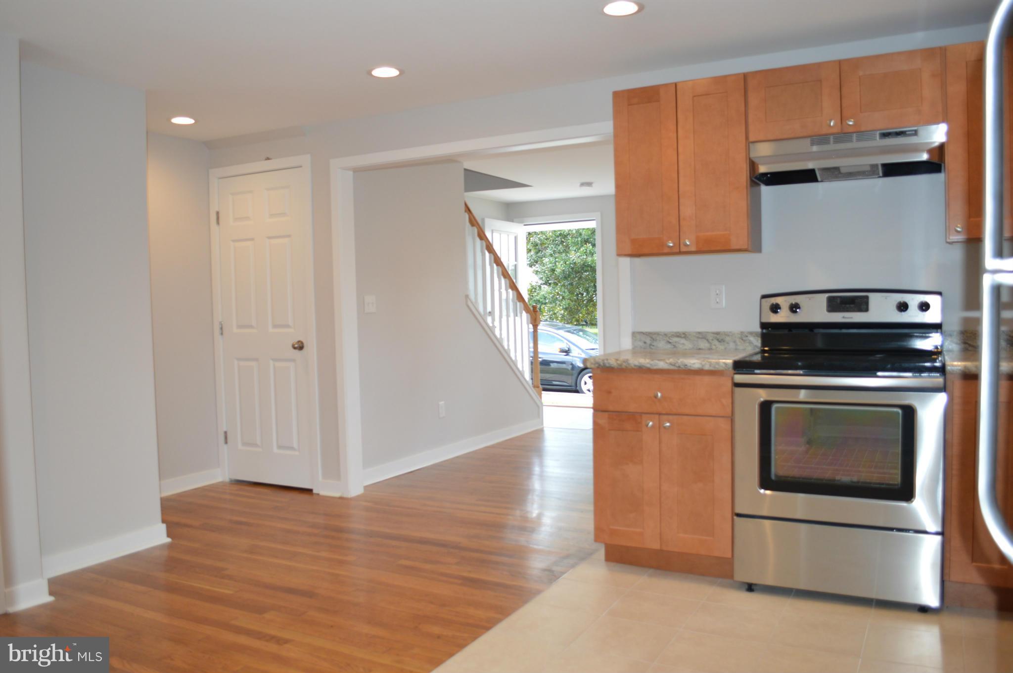 CENTREVILLE - Residential Lease