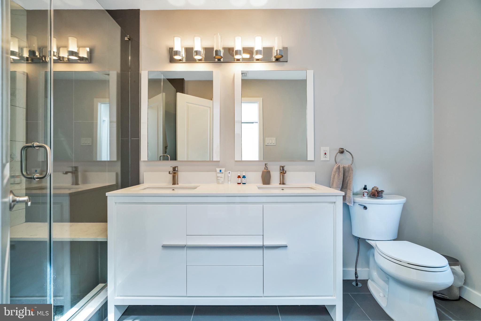 WYNNEWOOD - Residential