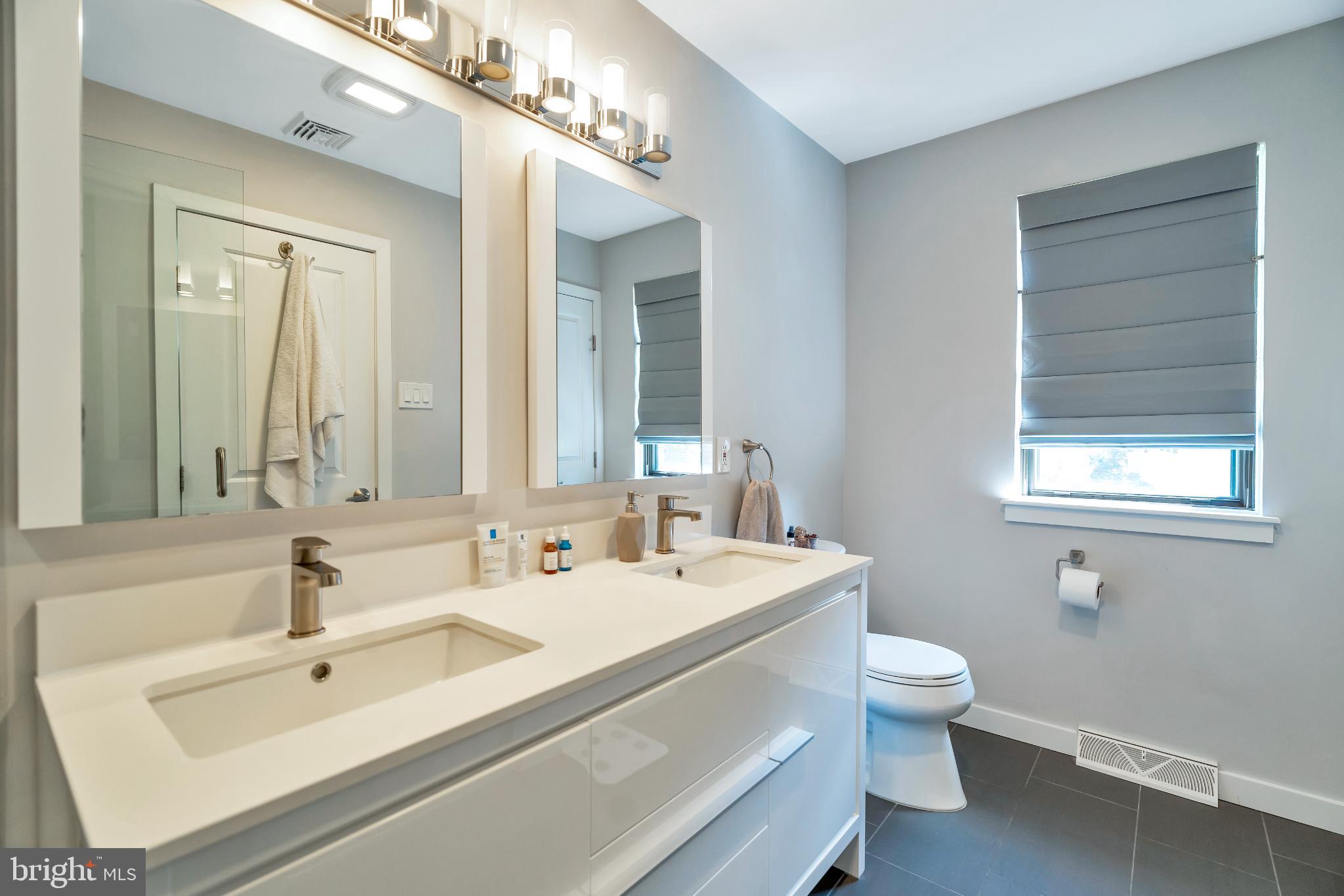 WYNNEWOOD - Residential