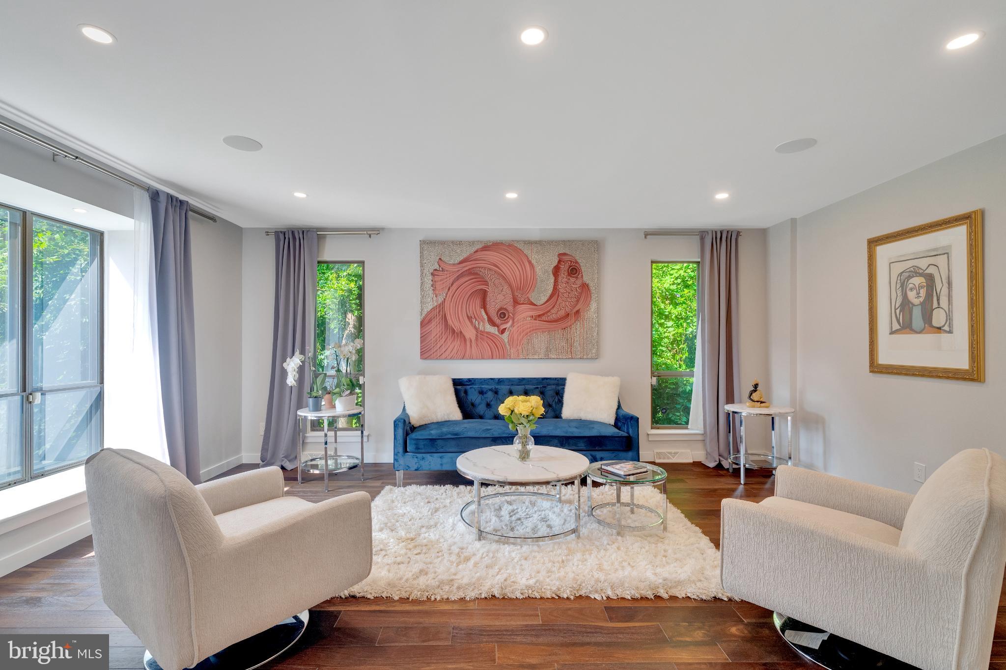 WYNNEWOOD - Residential