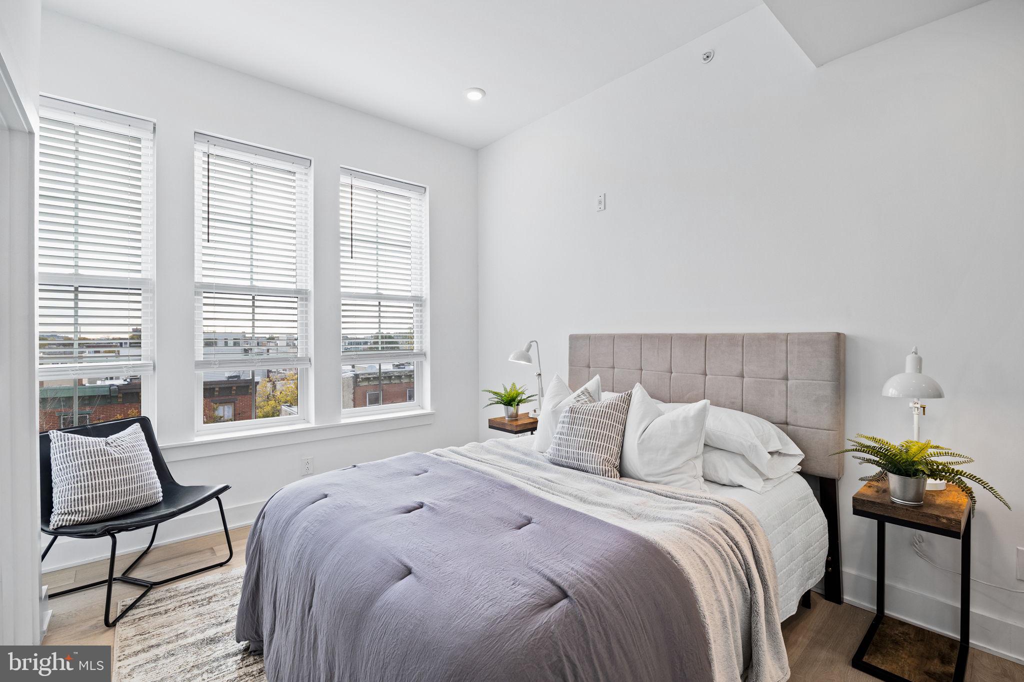 GRADUATE HOSPITAL - Residential