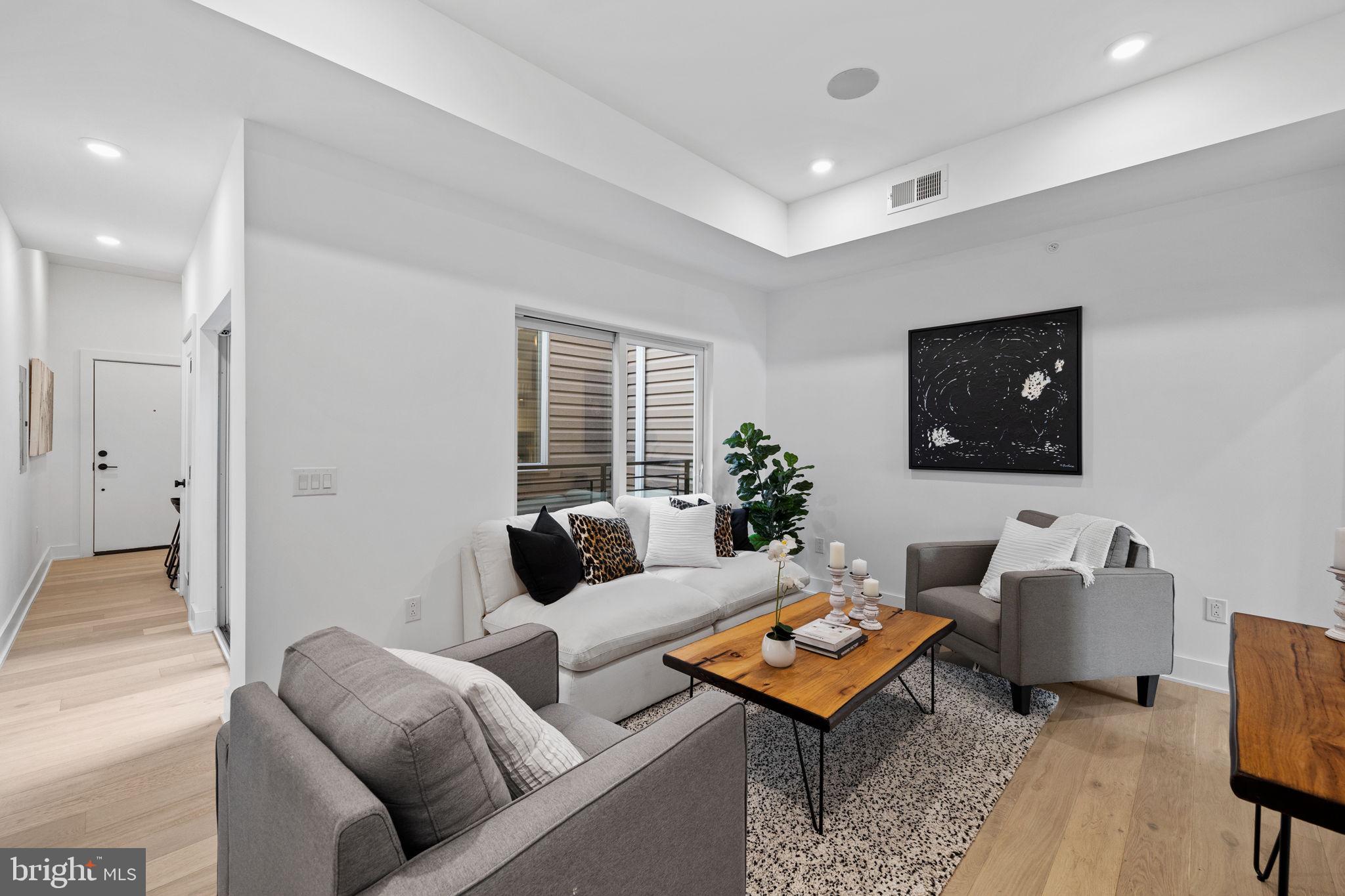 GRADUATE HOSPITAL - Residential