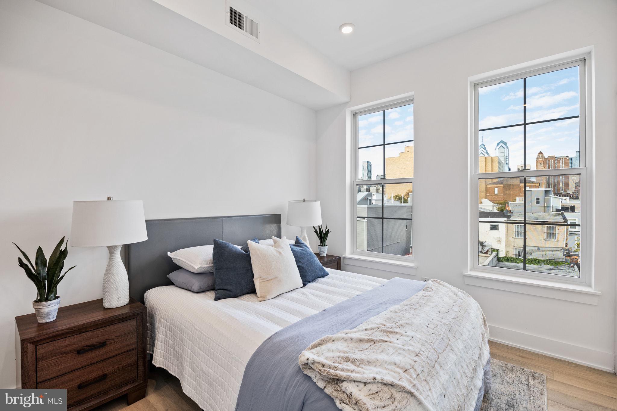 GRADUATE HOSPITAL - Residential