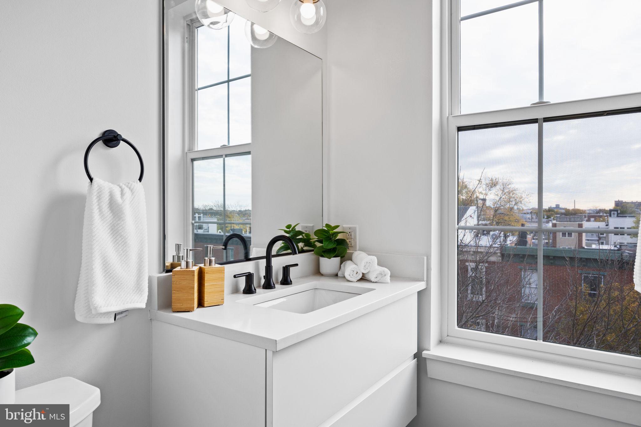 GRADUATE HOSPITAL - Residential