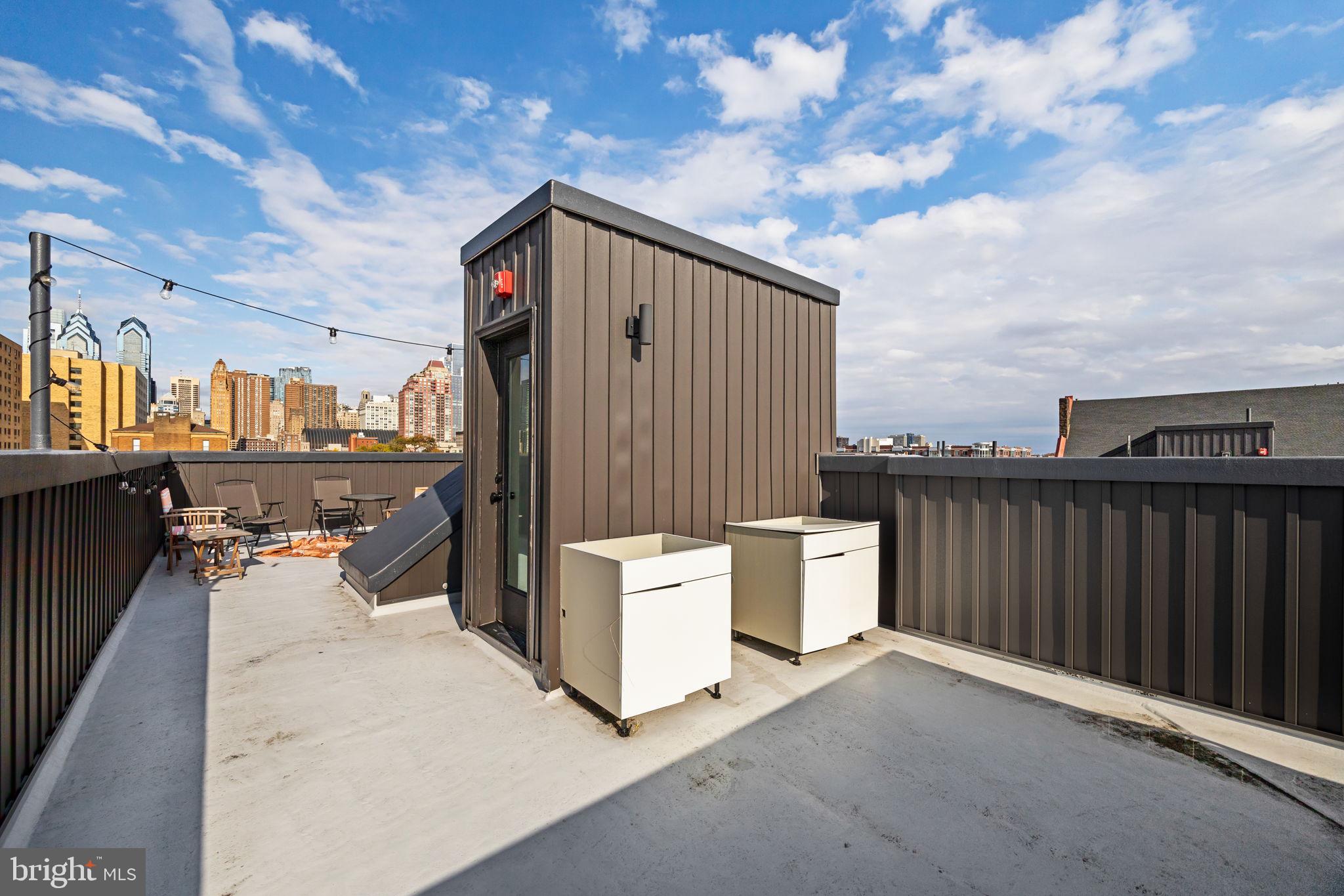 GRADUATE HOSPITAL - Residential