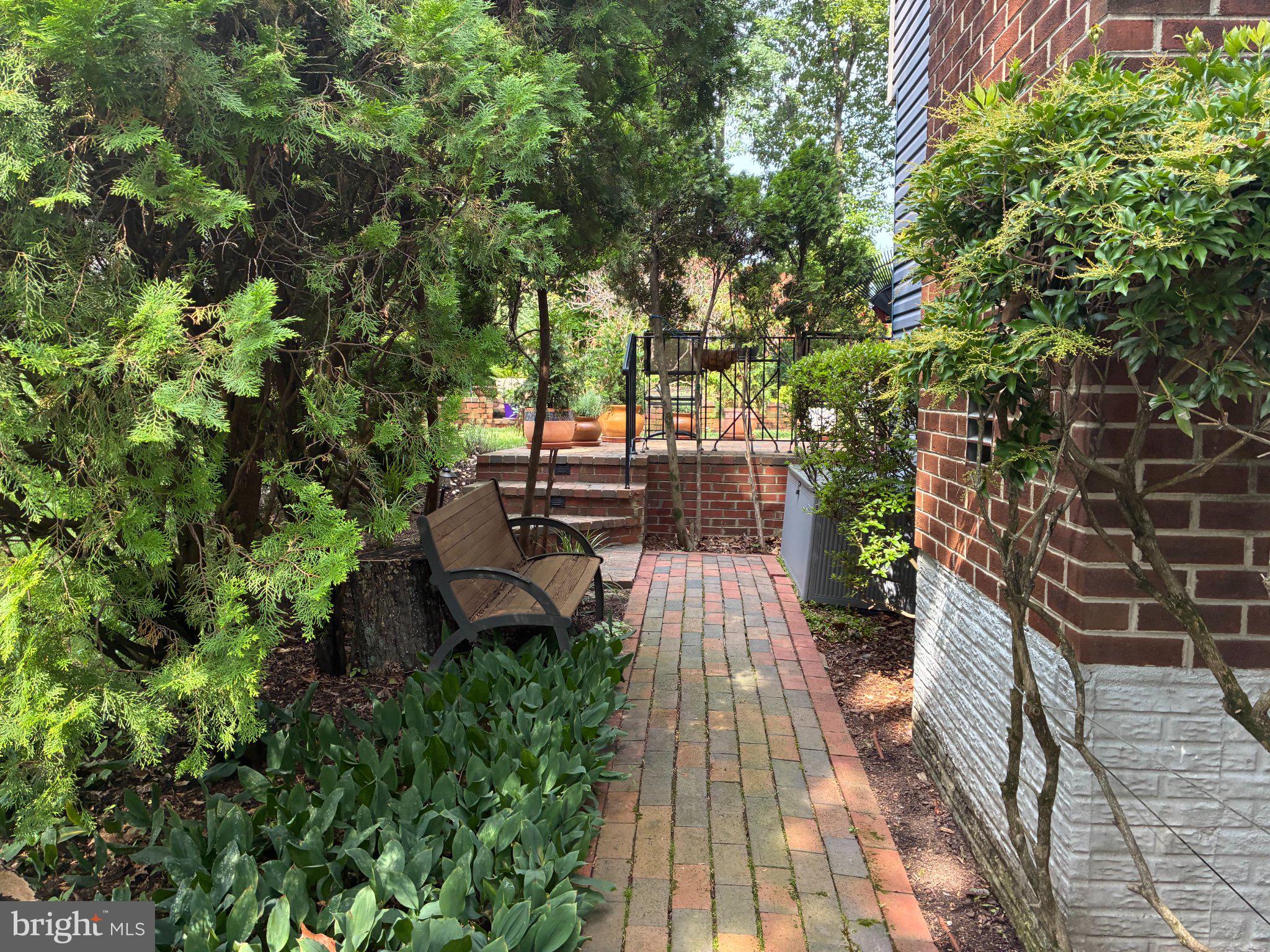 16063 LACONIA CIRCLE