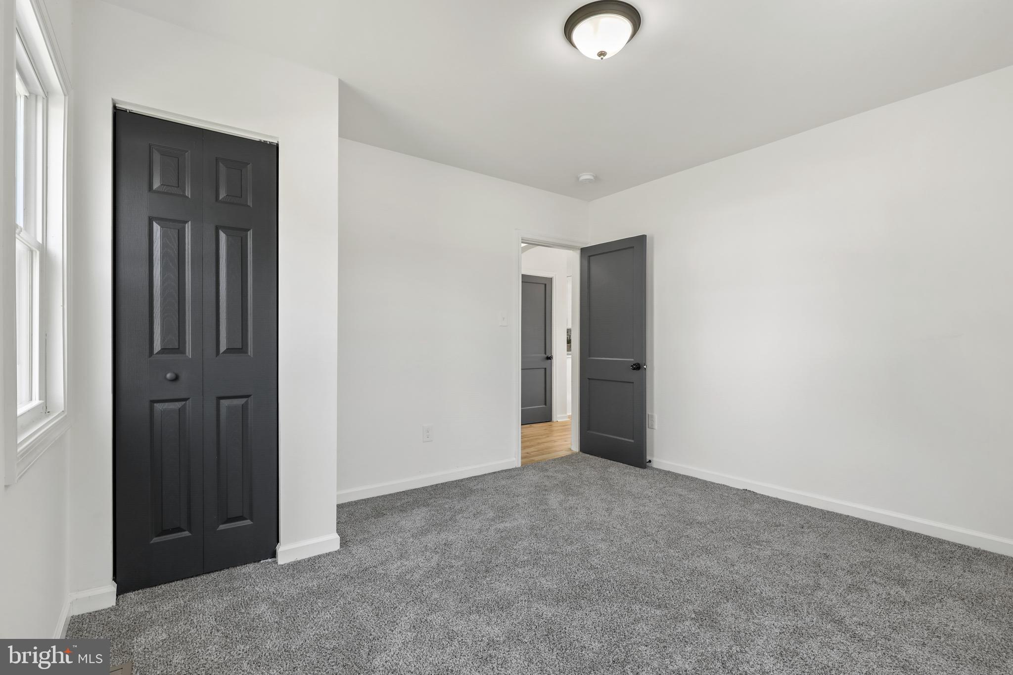 CHRISTOPHER - Residential