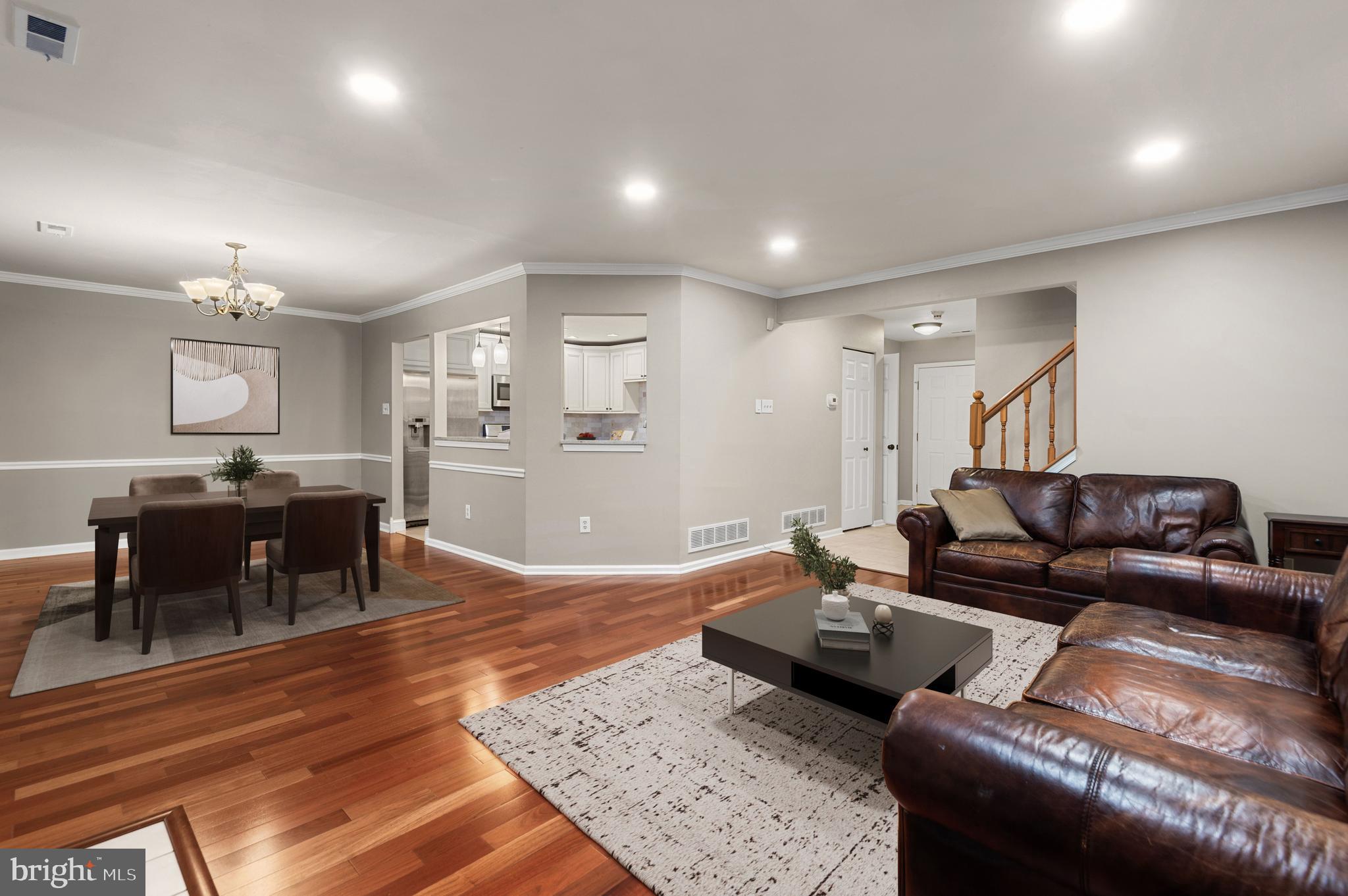 6 KANON COURT
