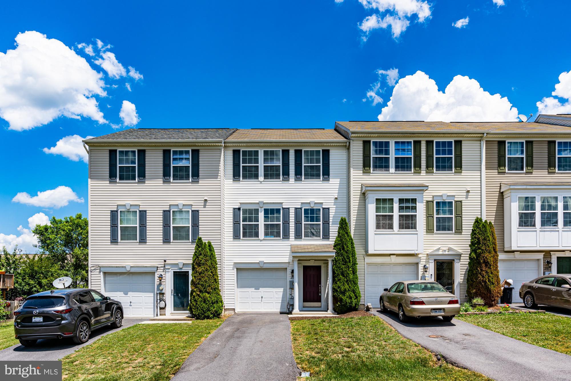 PRENTISS POINT II TOWNHOMES - Residential