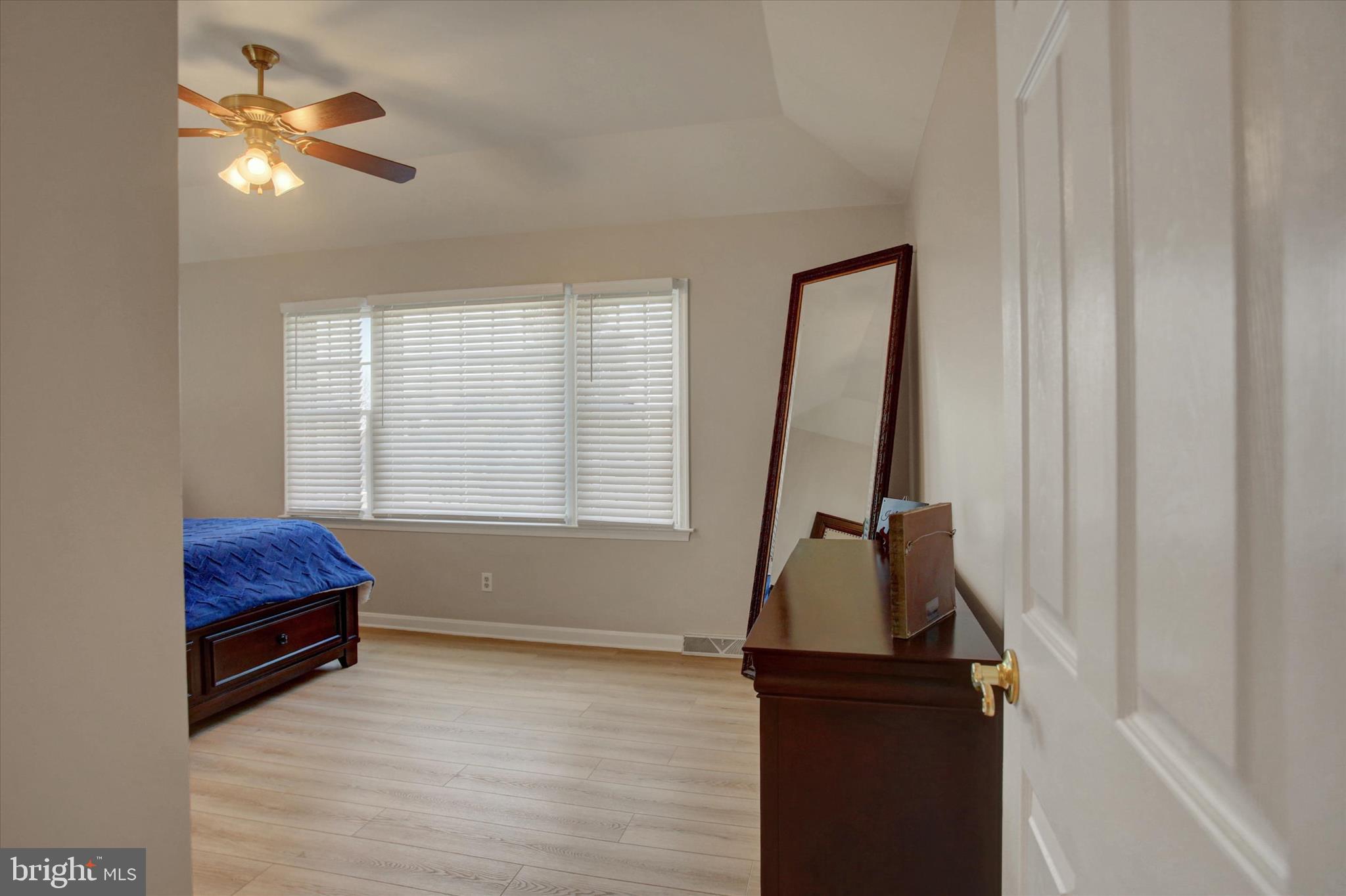 PENN NATIONAL - Residential