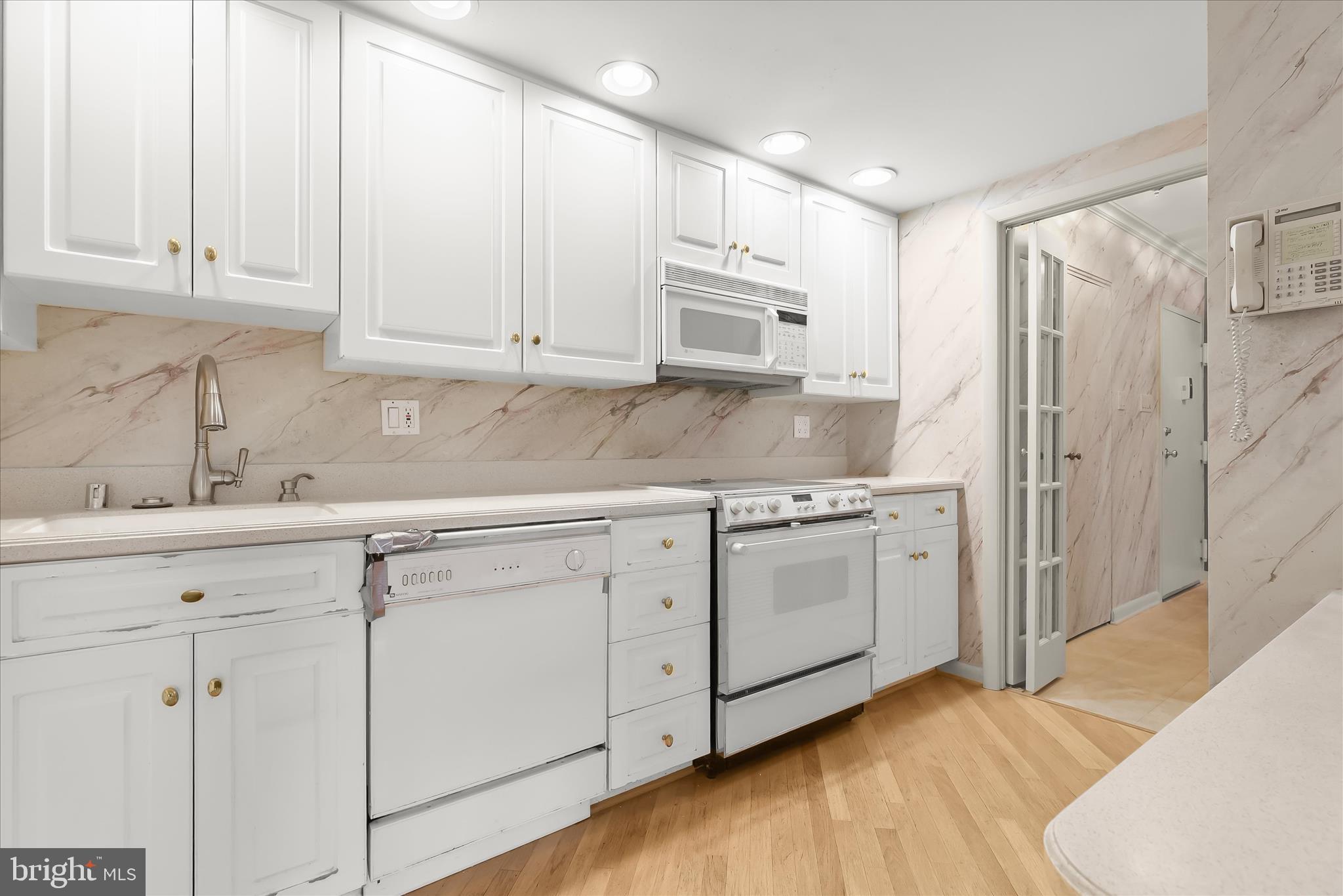 UPPER PARK HEIGHTS - Residential