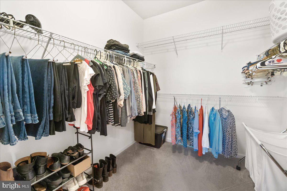 MIDDLETOWN GLEN - Residential