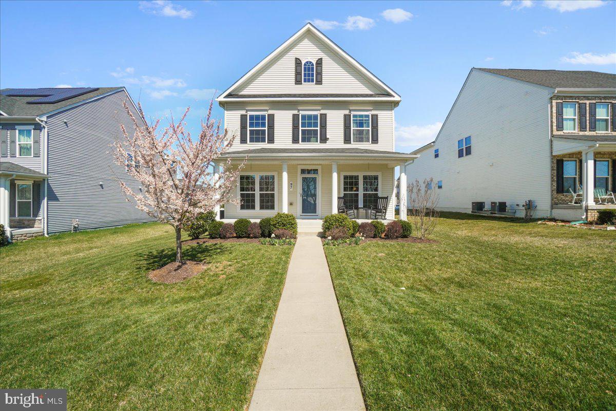 MIDDLETOWN GLEN - Residential