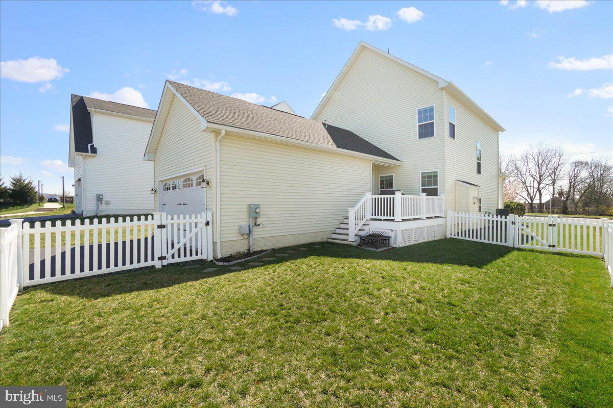 MIDDLETOWN GLEN - Residential