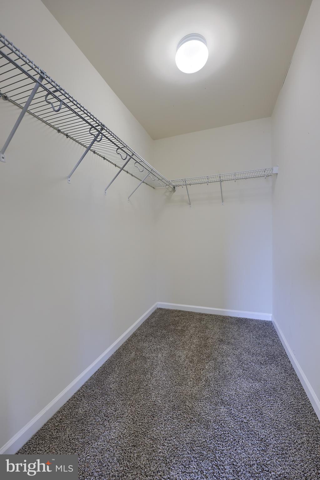 IRON BRIDGE LANDING - Residential