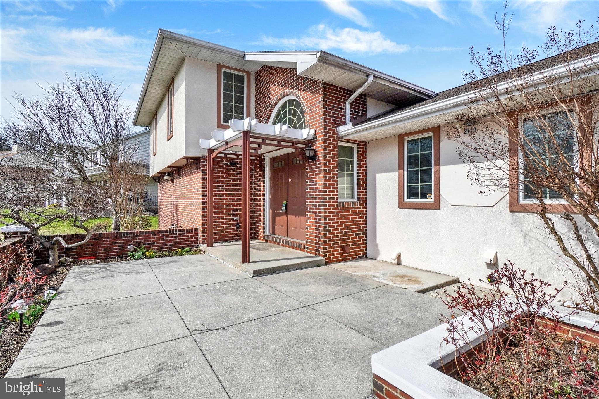 2729 SPARROW DRIVE