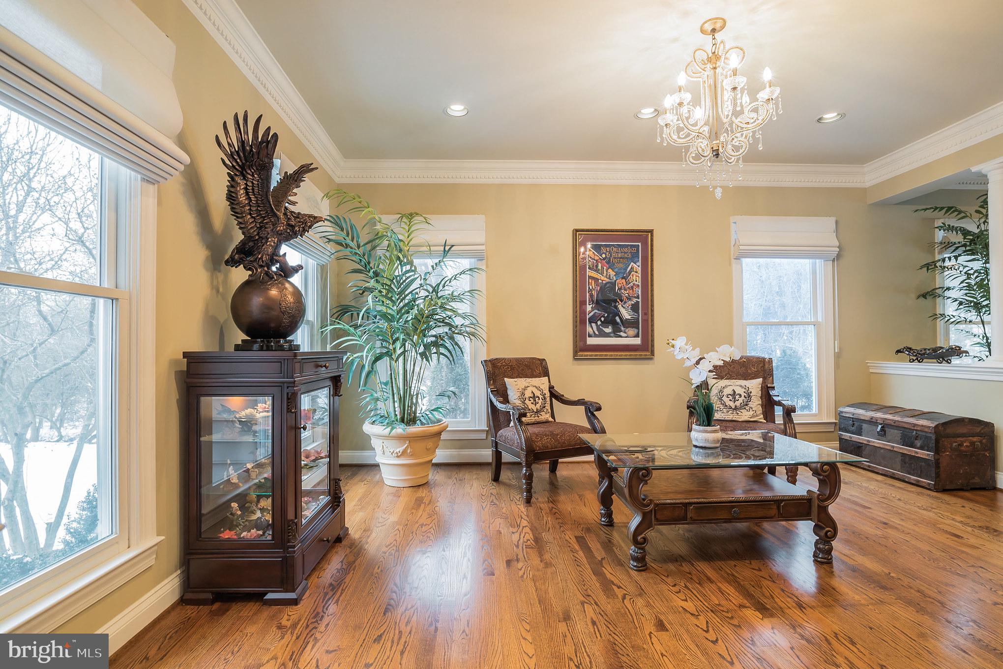 HUNTSMANS RIDGE - Residential