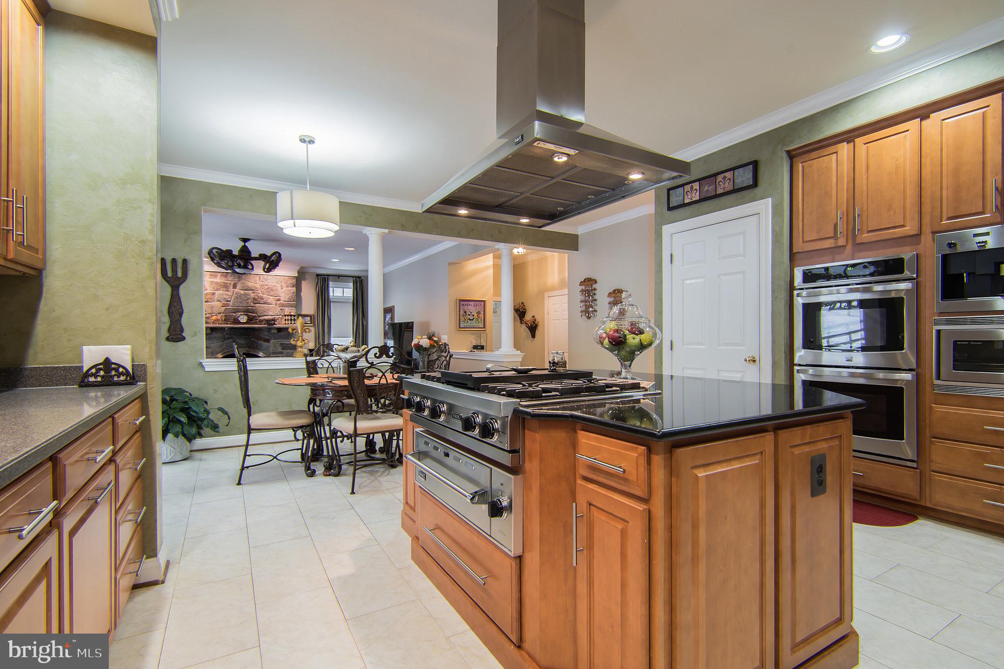 HUNTSMANS RIDGE - Residential