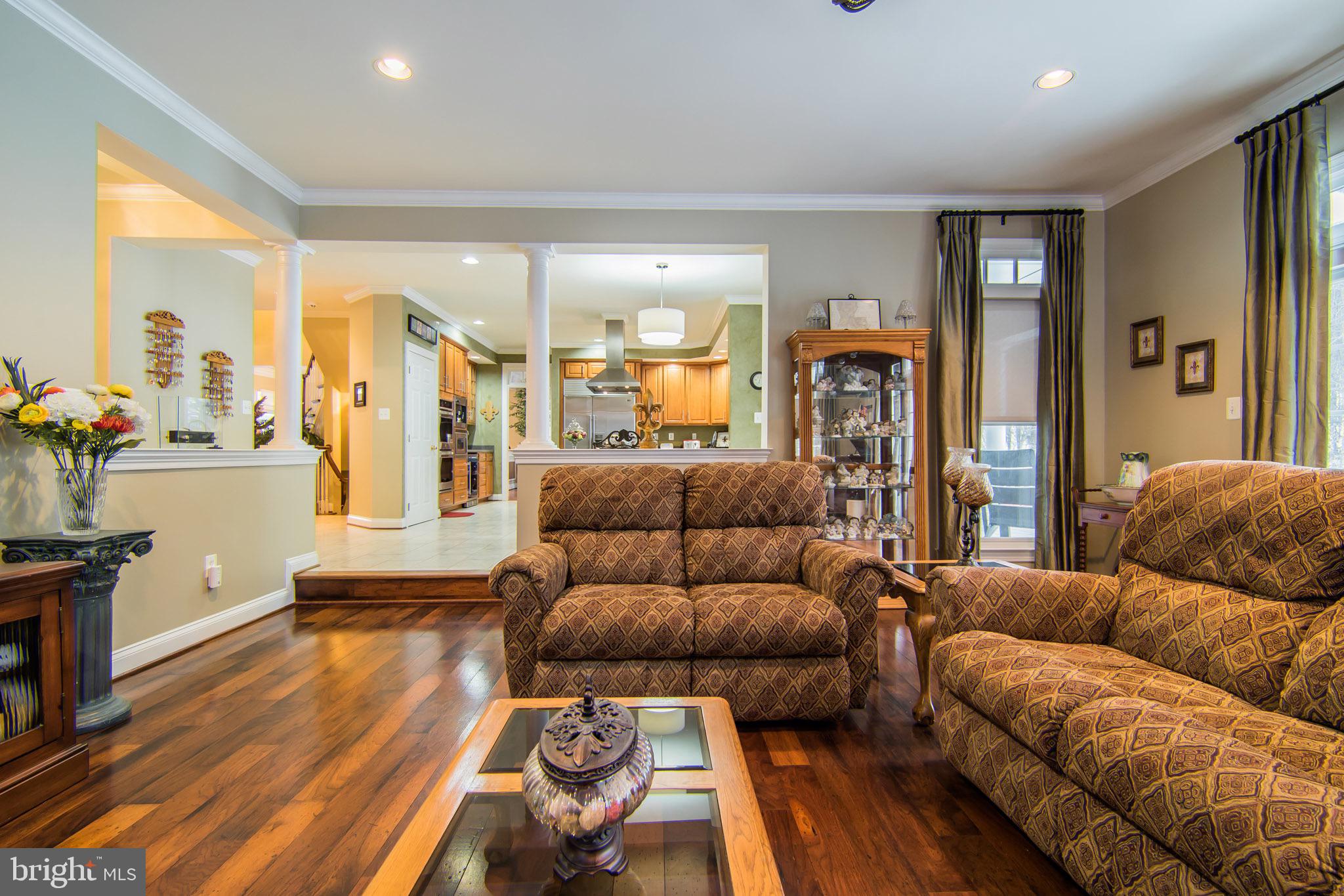 HUNTSMANS RIDGE - Residential