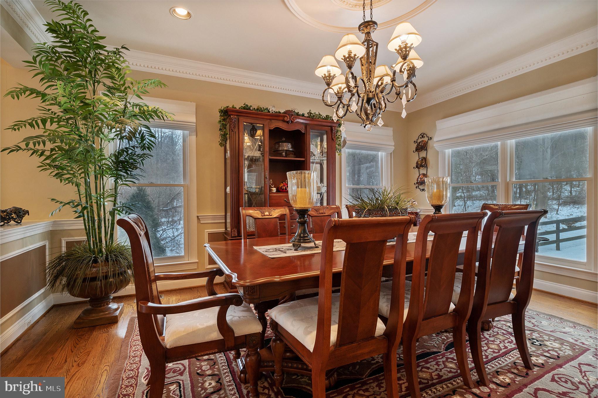 HUNTSMANS RIDGE - Residential