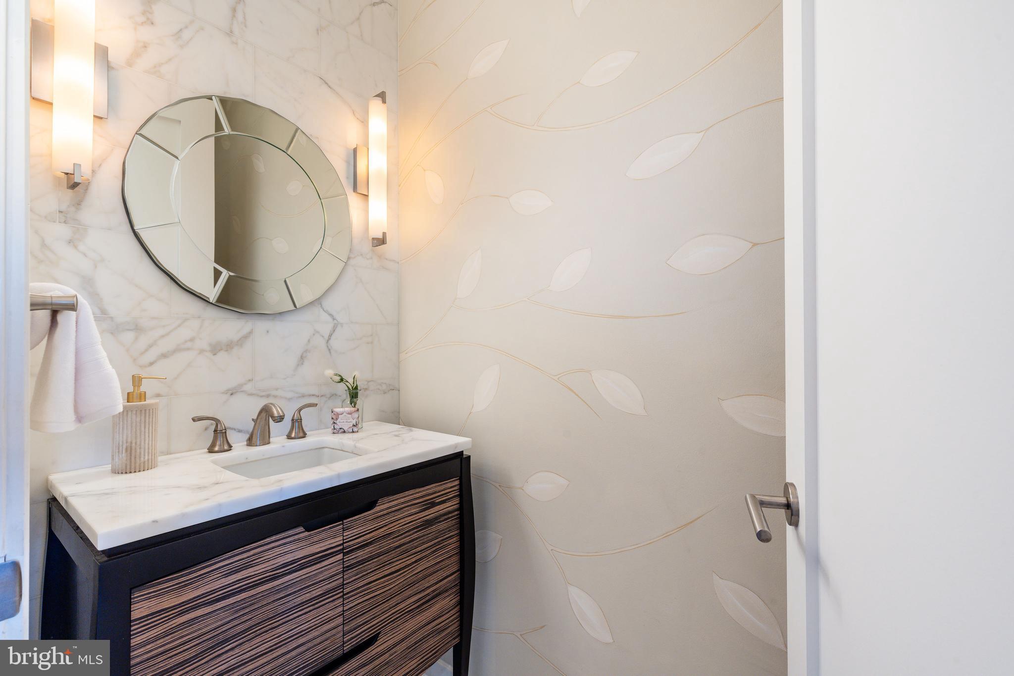 CENTER CITY - Residential