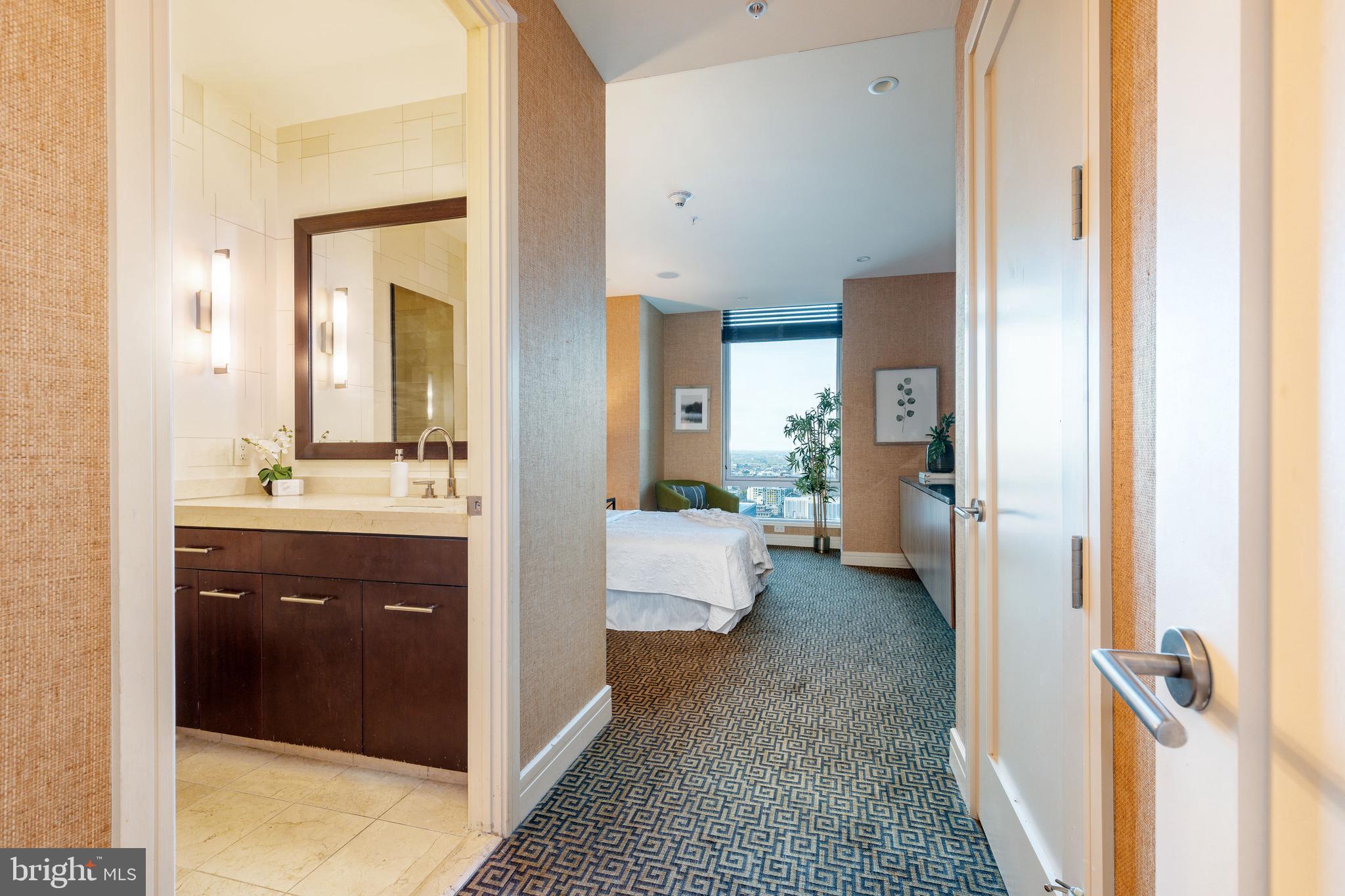 CENTER CITY - Residential