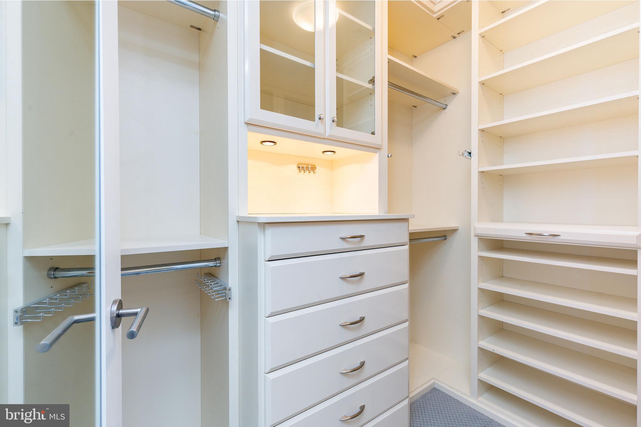 CENTER CITY - Residential