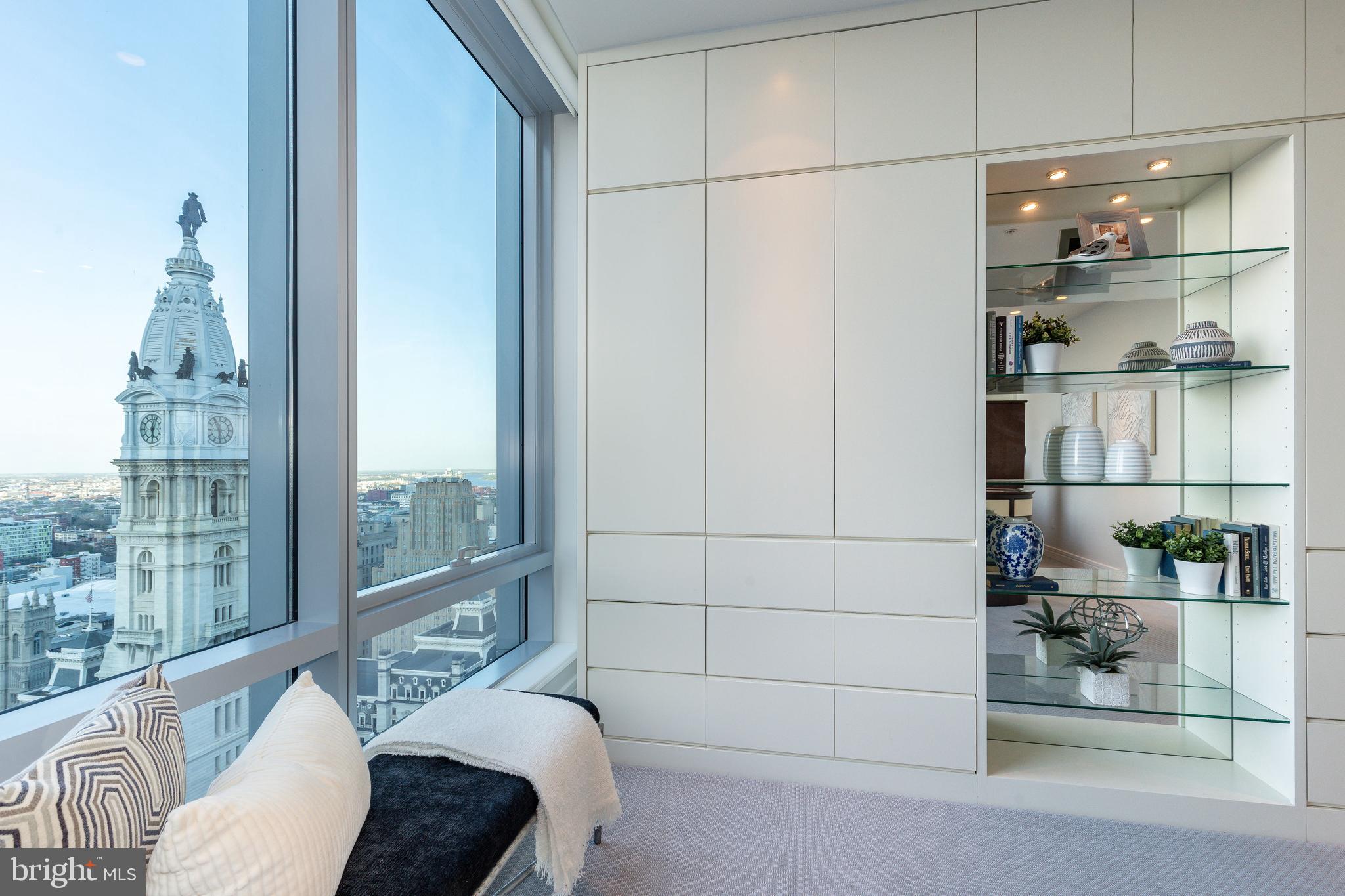 CENTER CITY - Residential