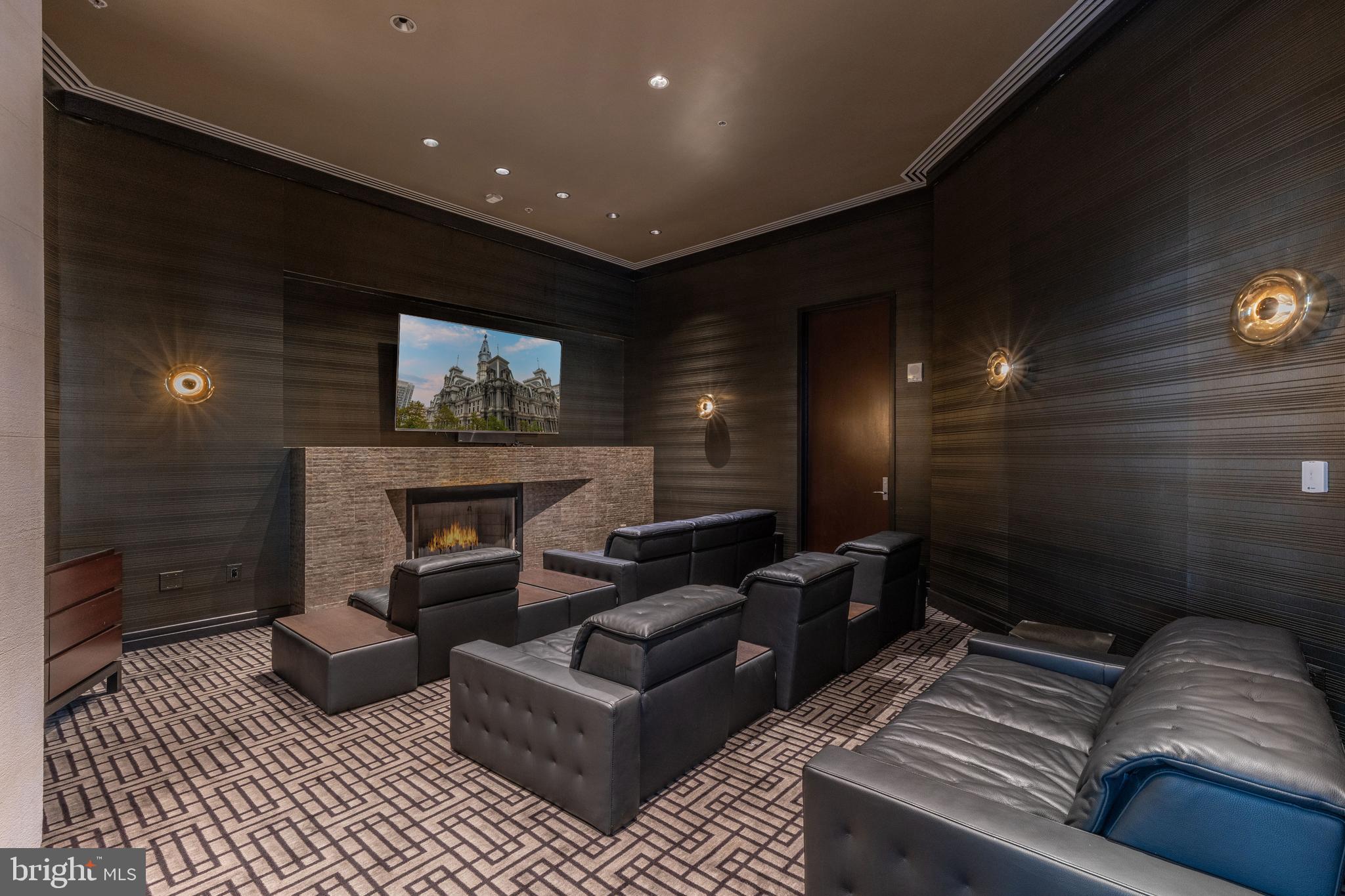 CENTER CITY - Residential