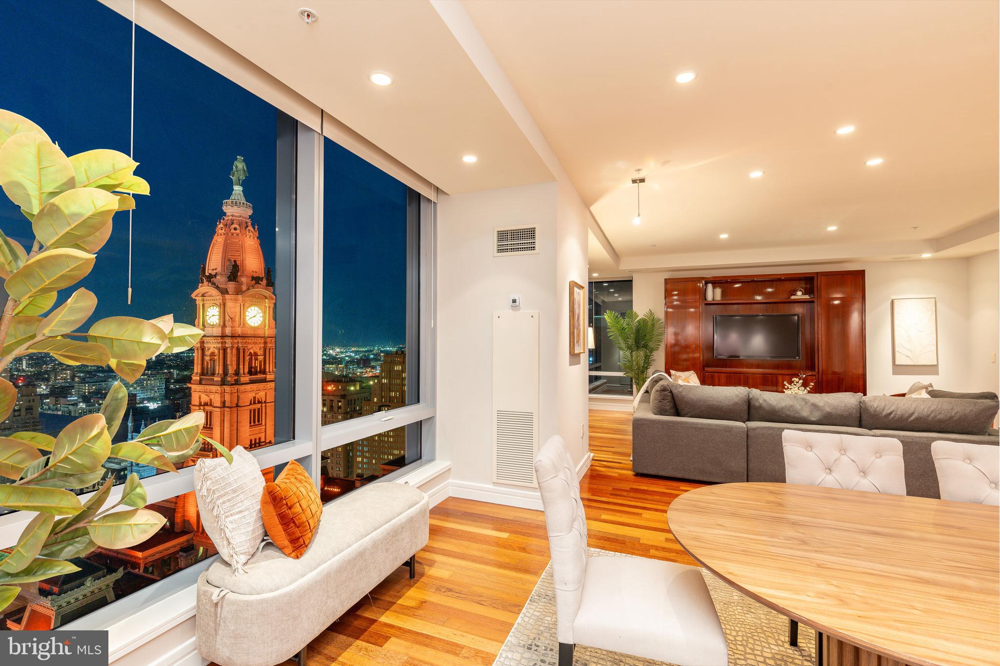 CENTER CITY - Residential