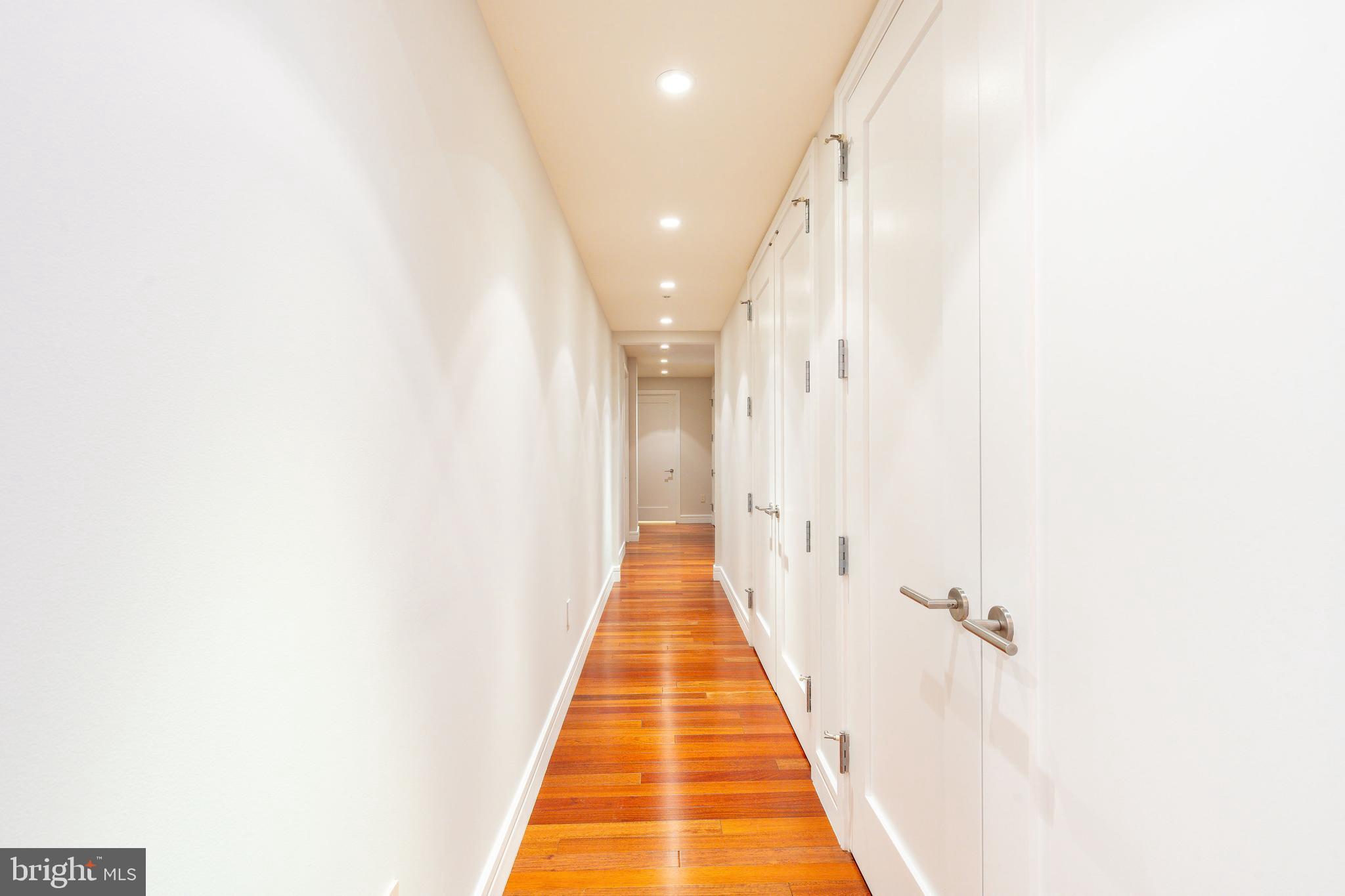 CENTER CITY - Residential