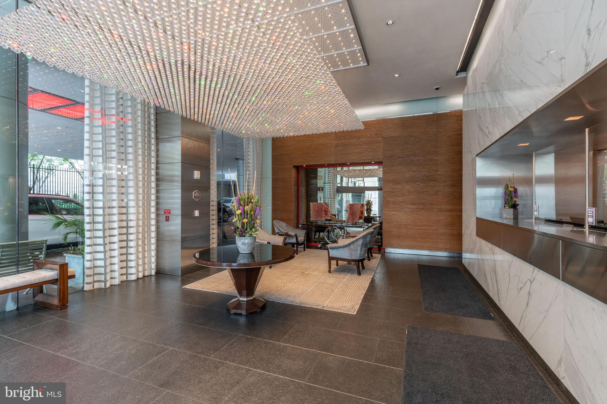 CENTER CITY - Residential