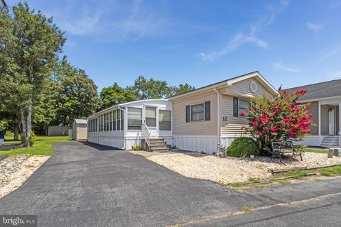 12 CARRIAGE LANE 17706 REHOBOTH BEACH DE 19971